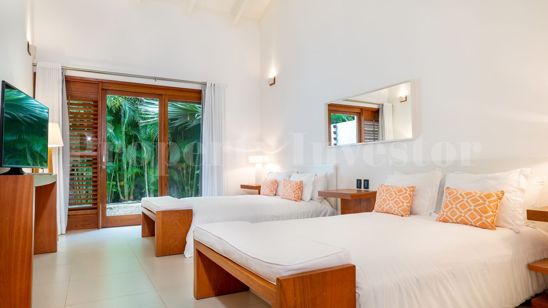 Modern 4 Bedroom Luxury Golf Villa for Sale in La Romana, Dominican Republic