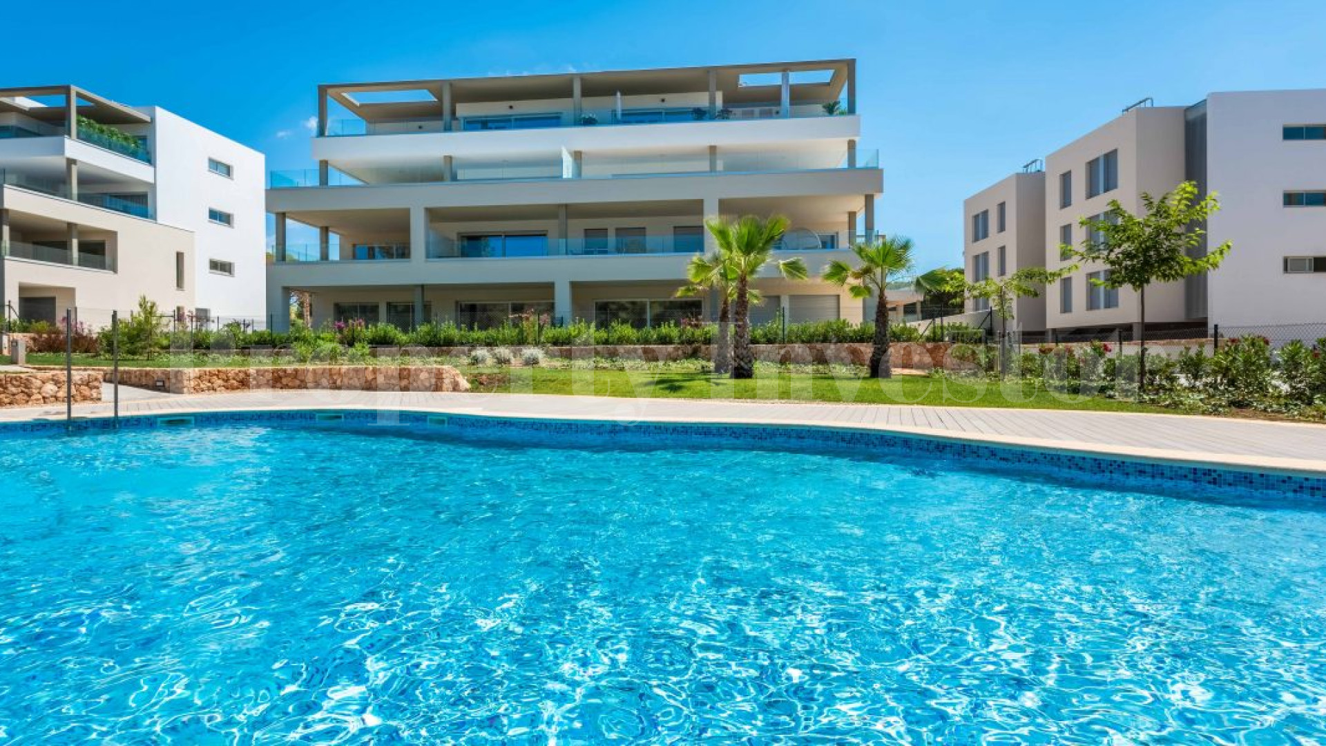 Elegant 3 Bedroom Luxury Apartment in Nova Santa Ponsa