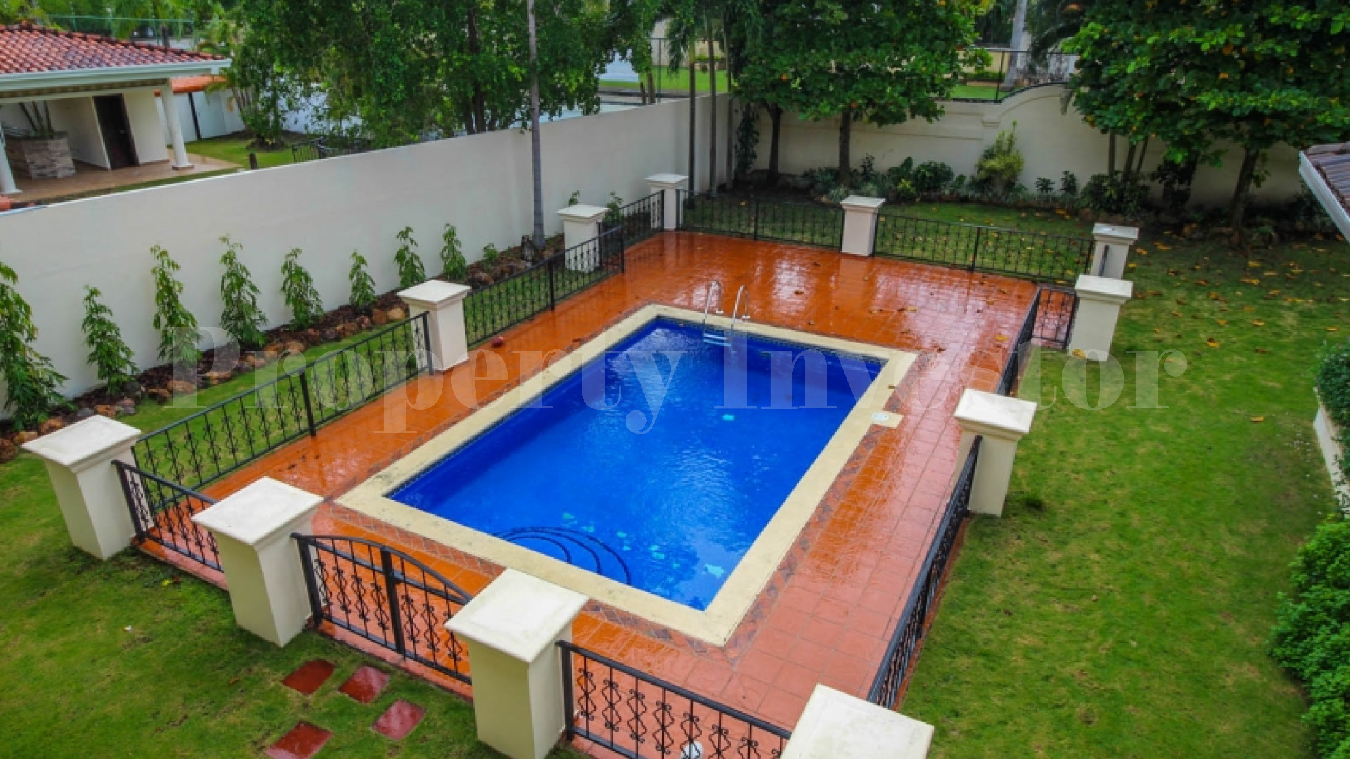 Вилла на 7 спален в традиционном стиле хасиенды в Коста-дель-Эсте, Панама Сити