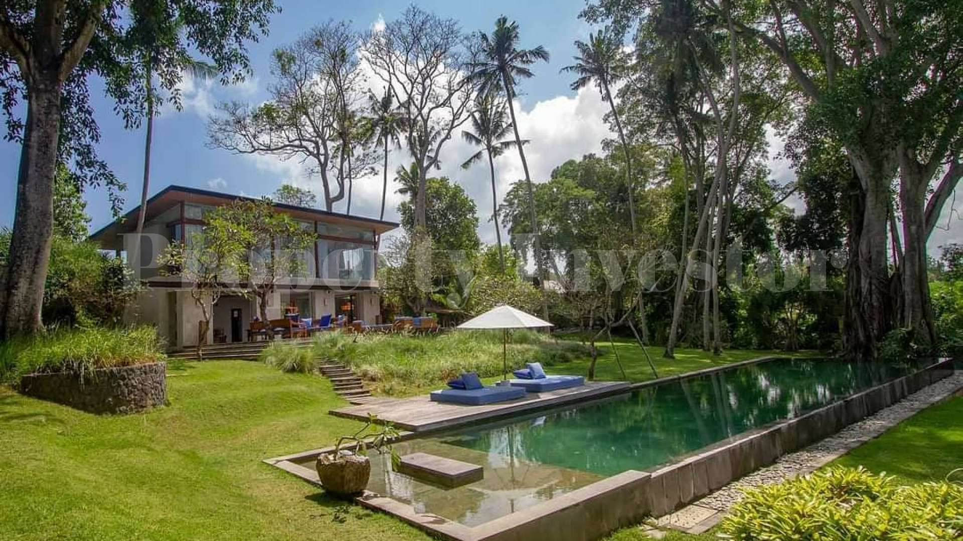 Lush 5 Bedroom Luxury Estate with Beautifully Groomed Gardens for Sale in Seseh Beach, Bali