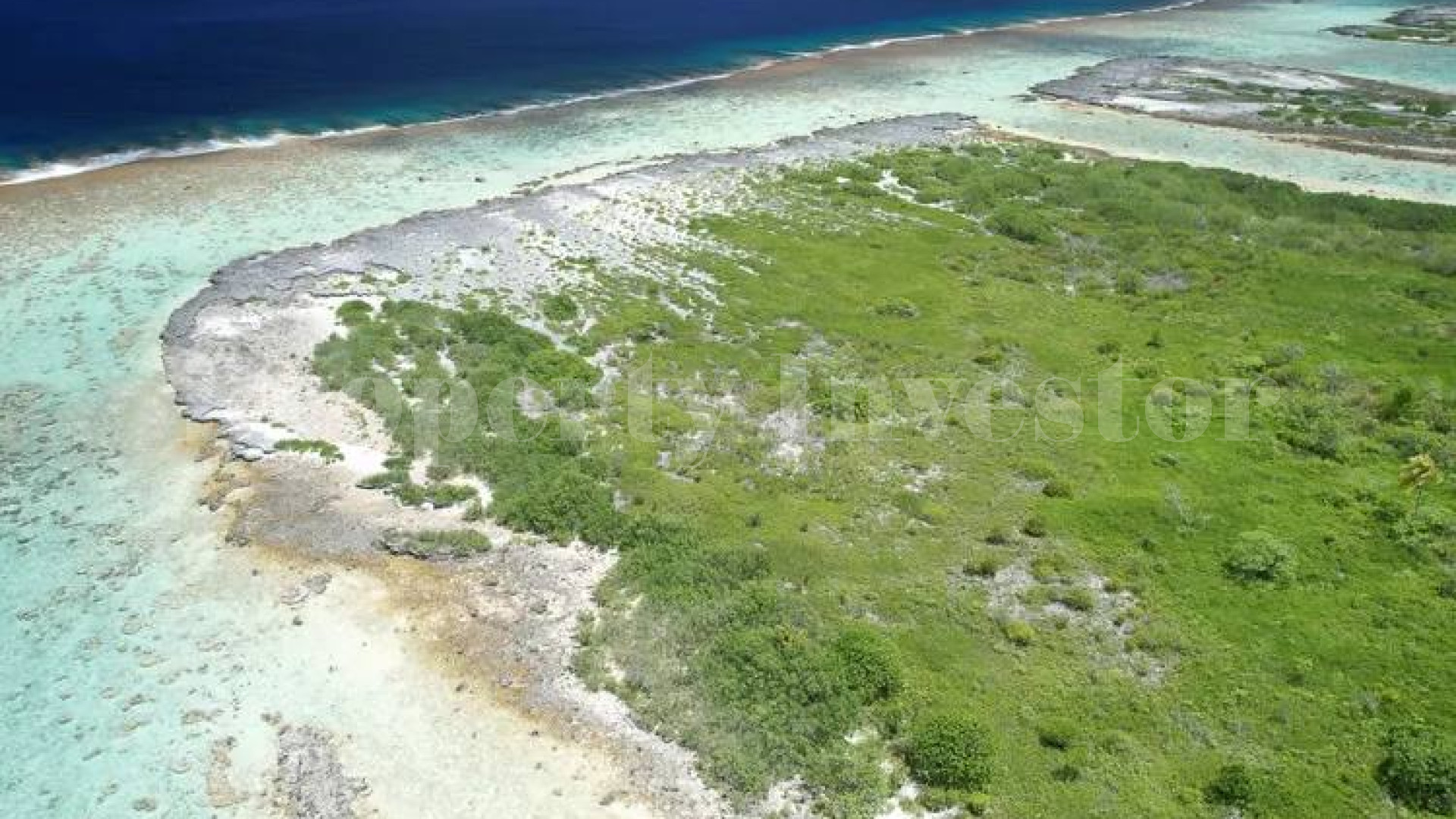 Approximately 11 Hectares of Pristine Private Virgin Island for Sale in Arutua, French Polynesia