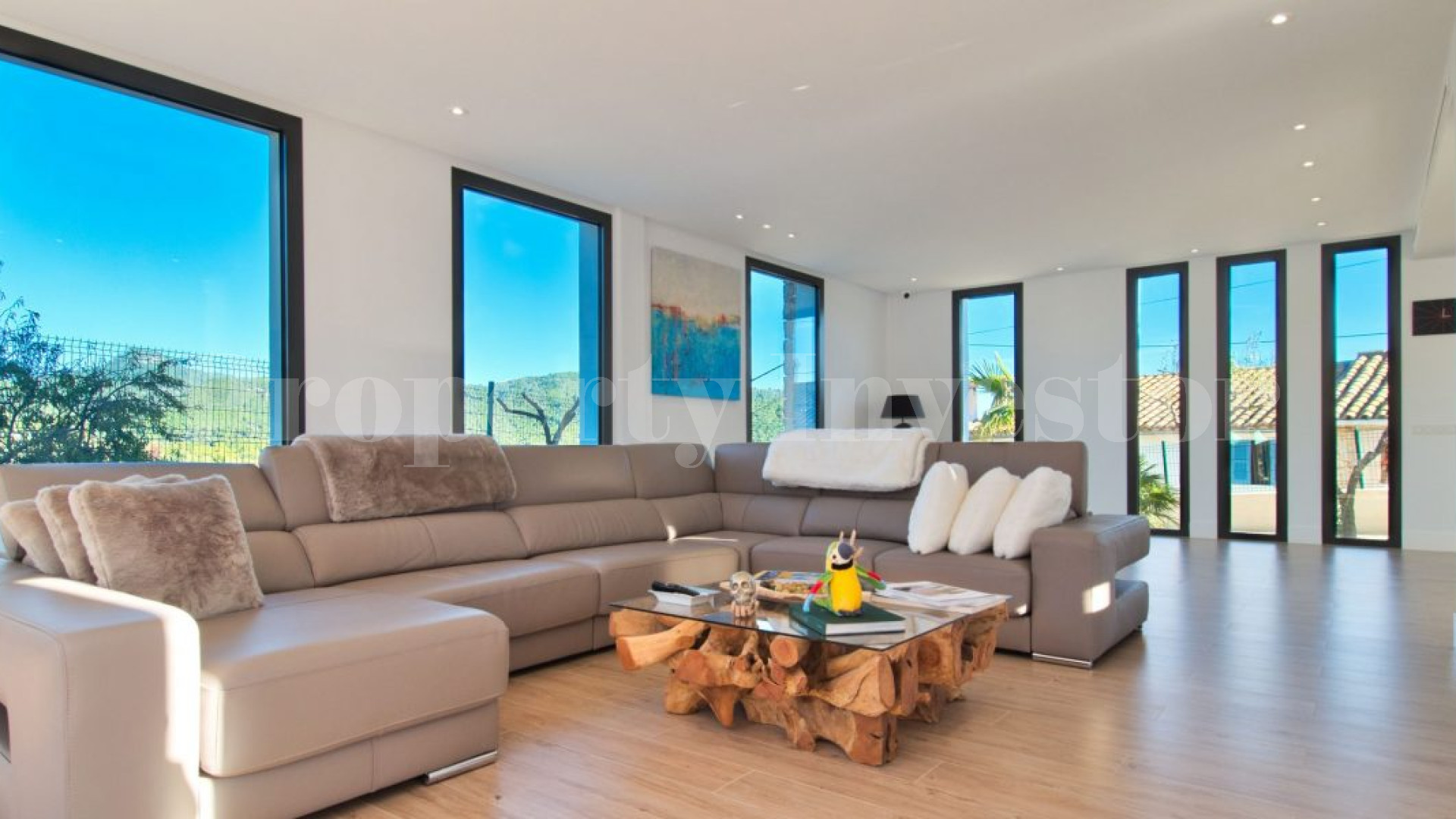 4 Bedroom Luxury Villa in Es Capdella, Mallorca