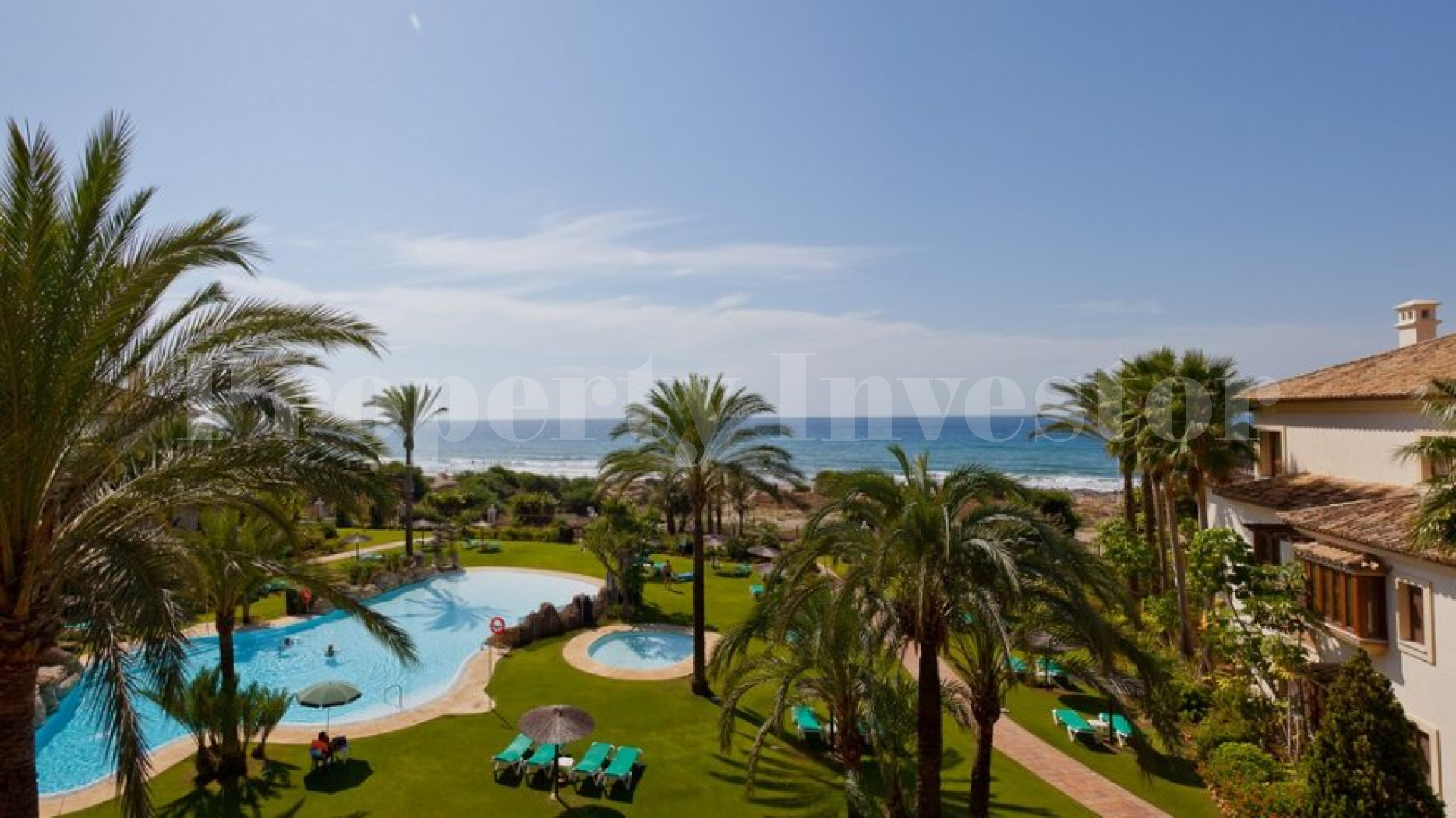 4 Bedroom Luxury Duplex Penthouse in Los Monteros Playa