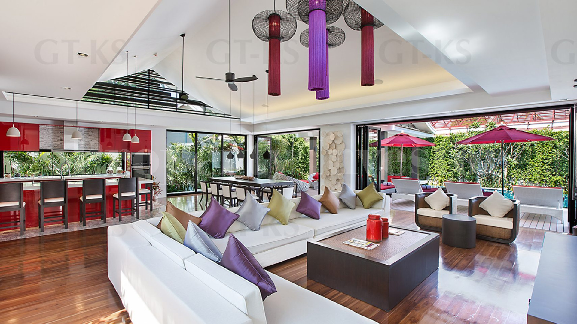 5 Bedroom Beachfront Villa for Sale in Baan Mango