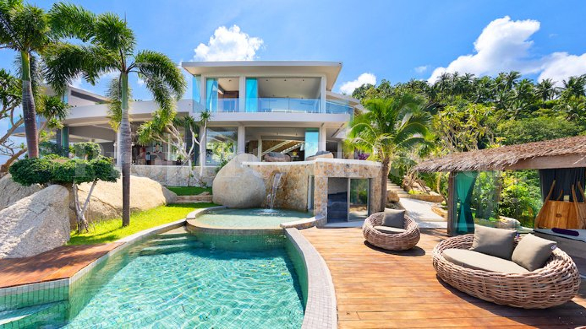 Spectacular 5 Bedroom Ultra-Luxury Seaview Villa with 360° Views for Sale on Chaweng Noi Peak, Koh Samui