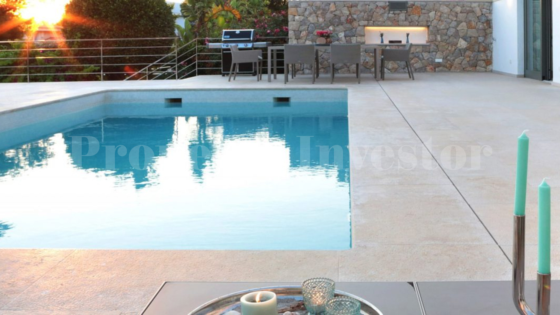 High Quality 6 Bedroom Sea View Villa in Nova Santa Ponsa