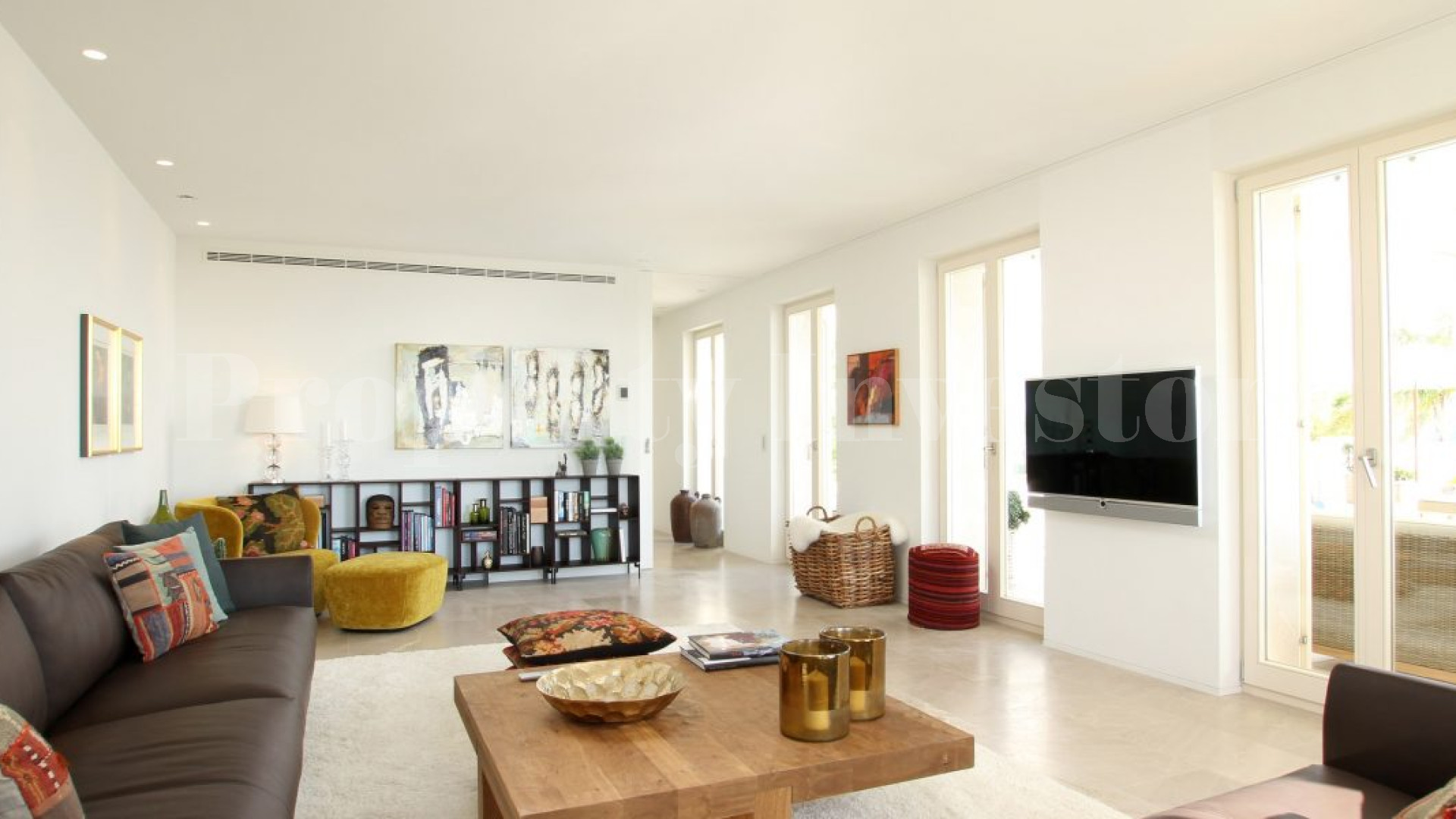 Luxury 6 Bedroom Mansion with Rental License in the Centre of Port Andratx