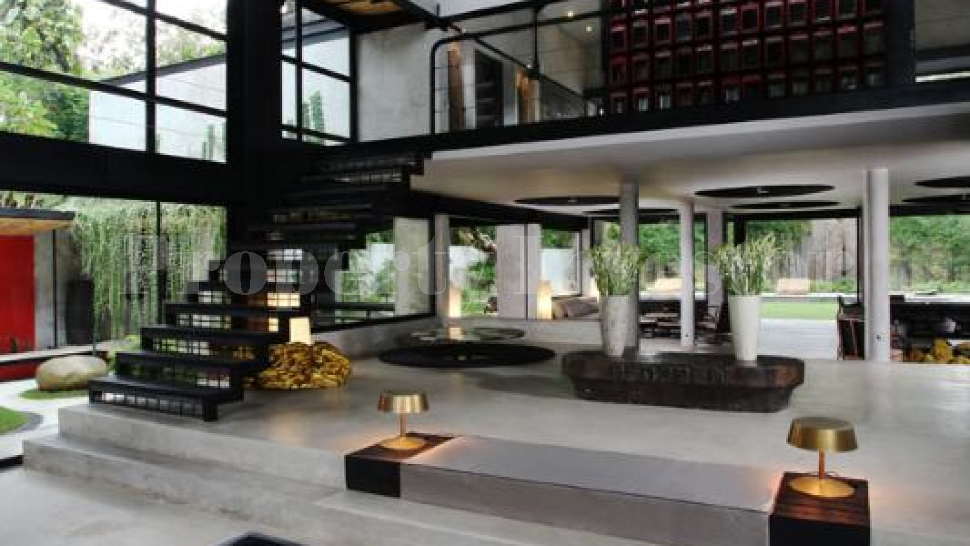 Ultra Modern 5 Bedroom Villa in the Heart of Seminyak