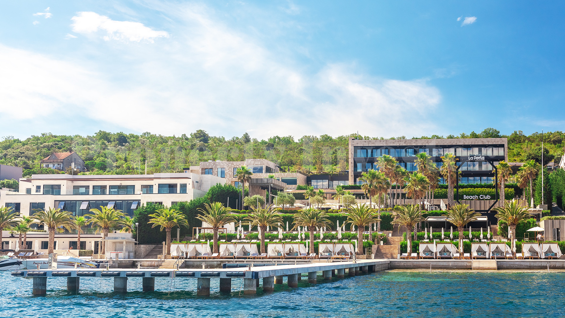 1 Bedroom Apartment in Montenegro with Seaview