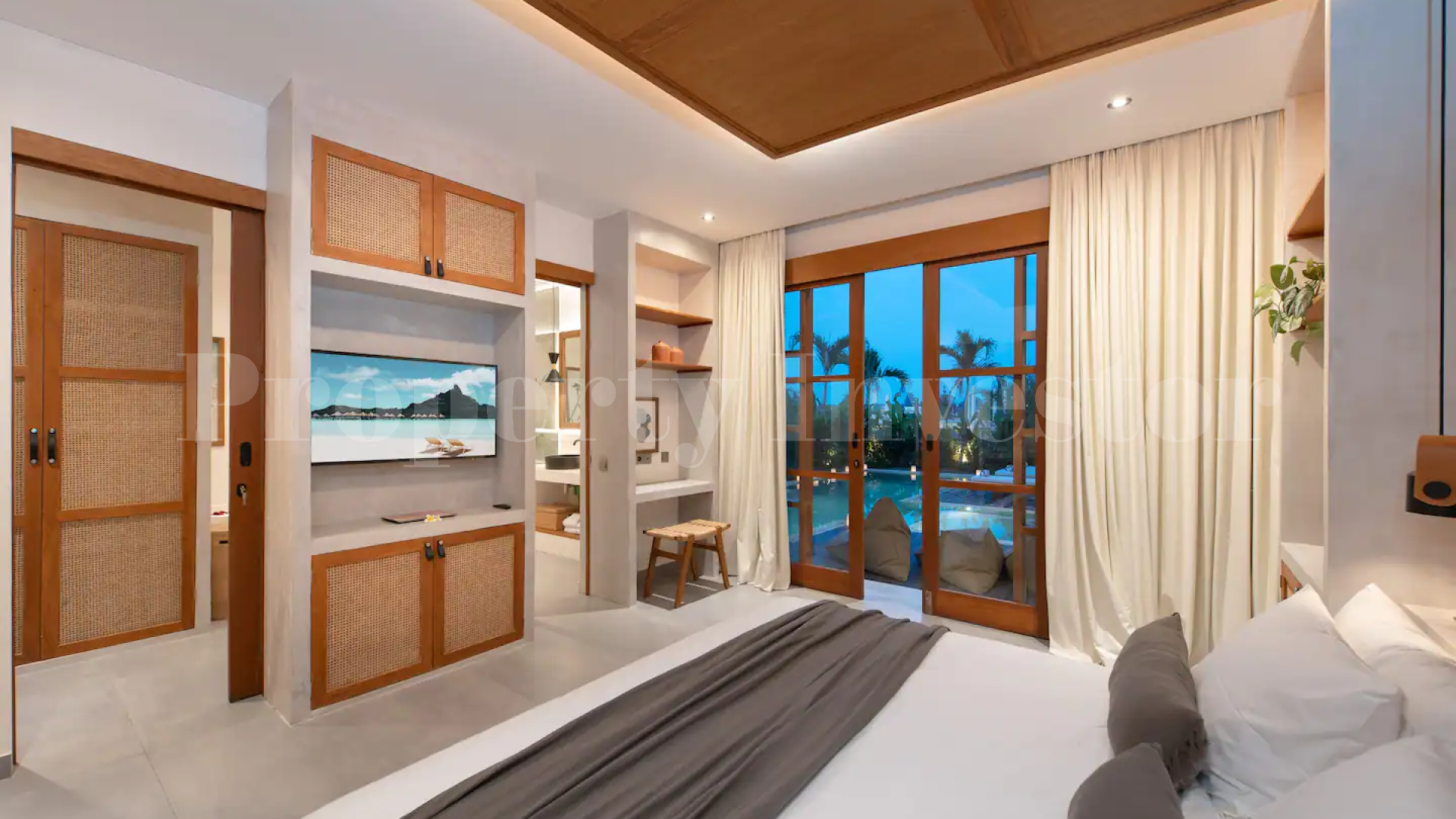 Стильная роскошная дизайнерская вилла на 4 спальни в Чангу Берава, Бали