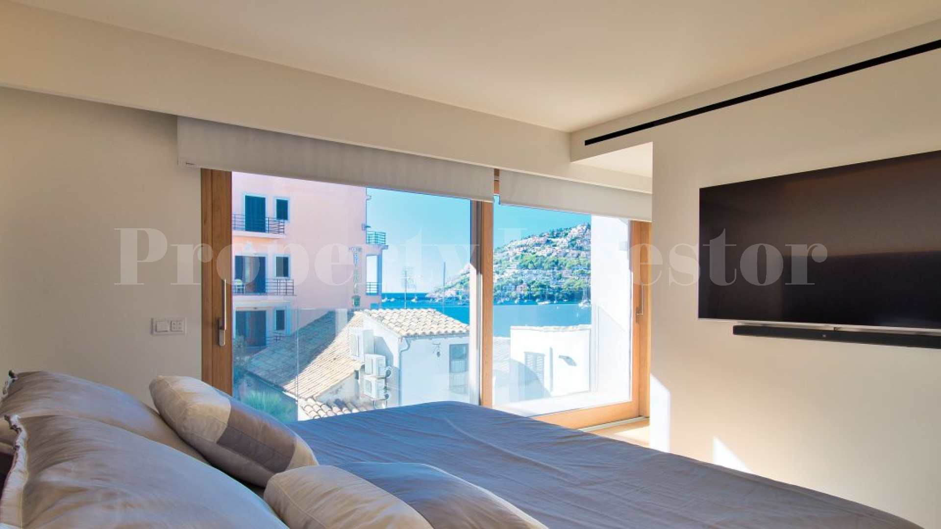 Modern 5 Bedroom Sea View Townhouse in the Centre of Port Andratx