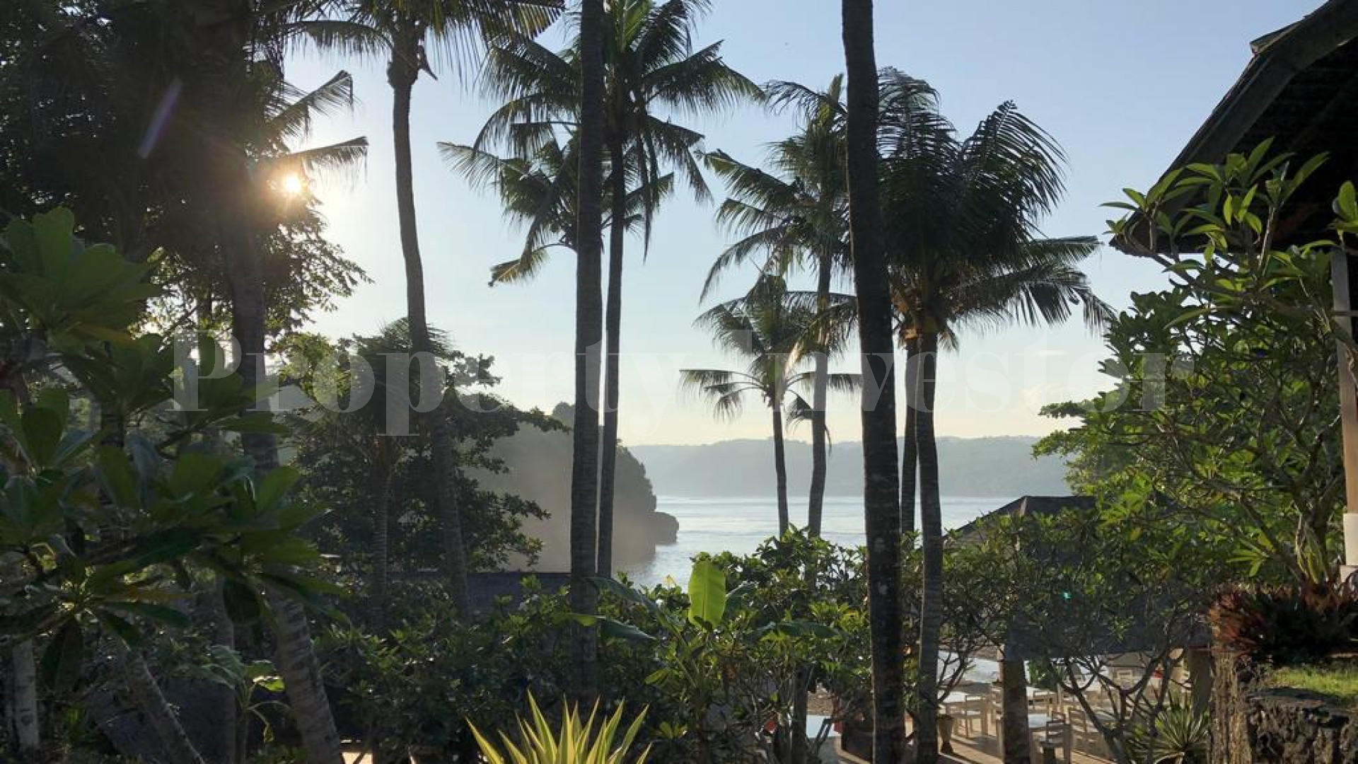 Impressive 4* Star 7 Villa Sustainable Beachfront Eco Resort on Nusa Ceningan, Indonesia