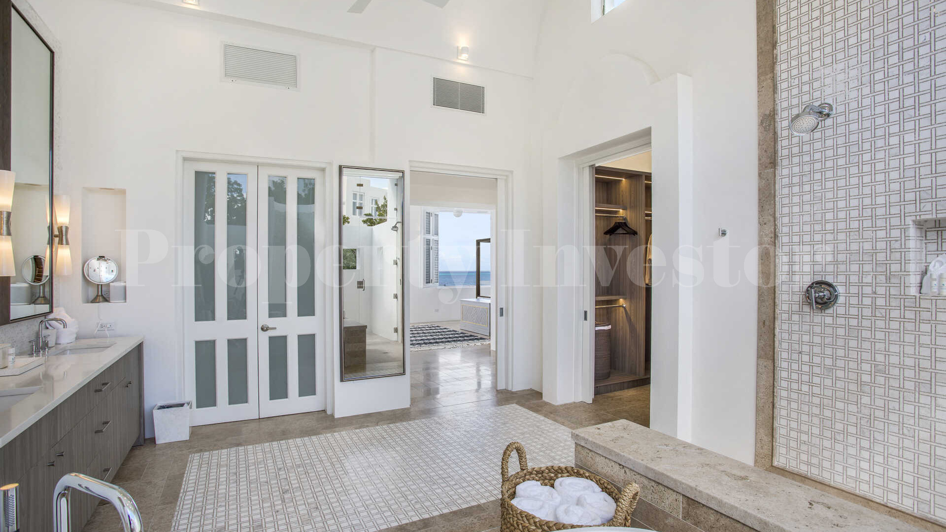 Превосходная вилла с 15 спальнями на пляже Лонг Бэй, Ангилья