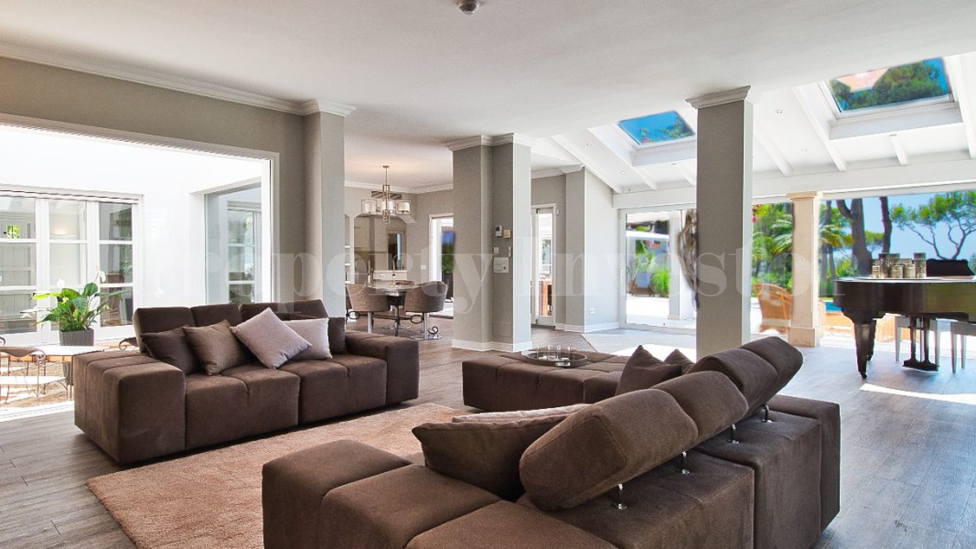 2 традиционно средиземноморские виллы с видом на море в Нуэва Санта Понса, Майорка