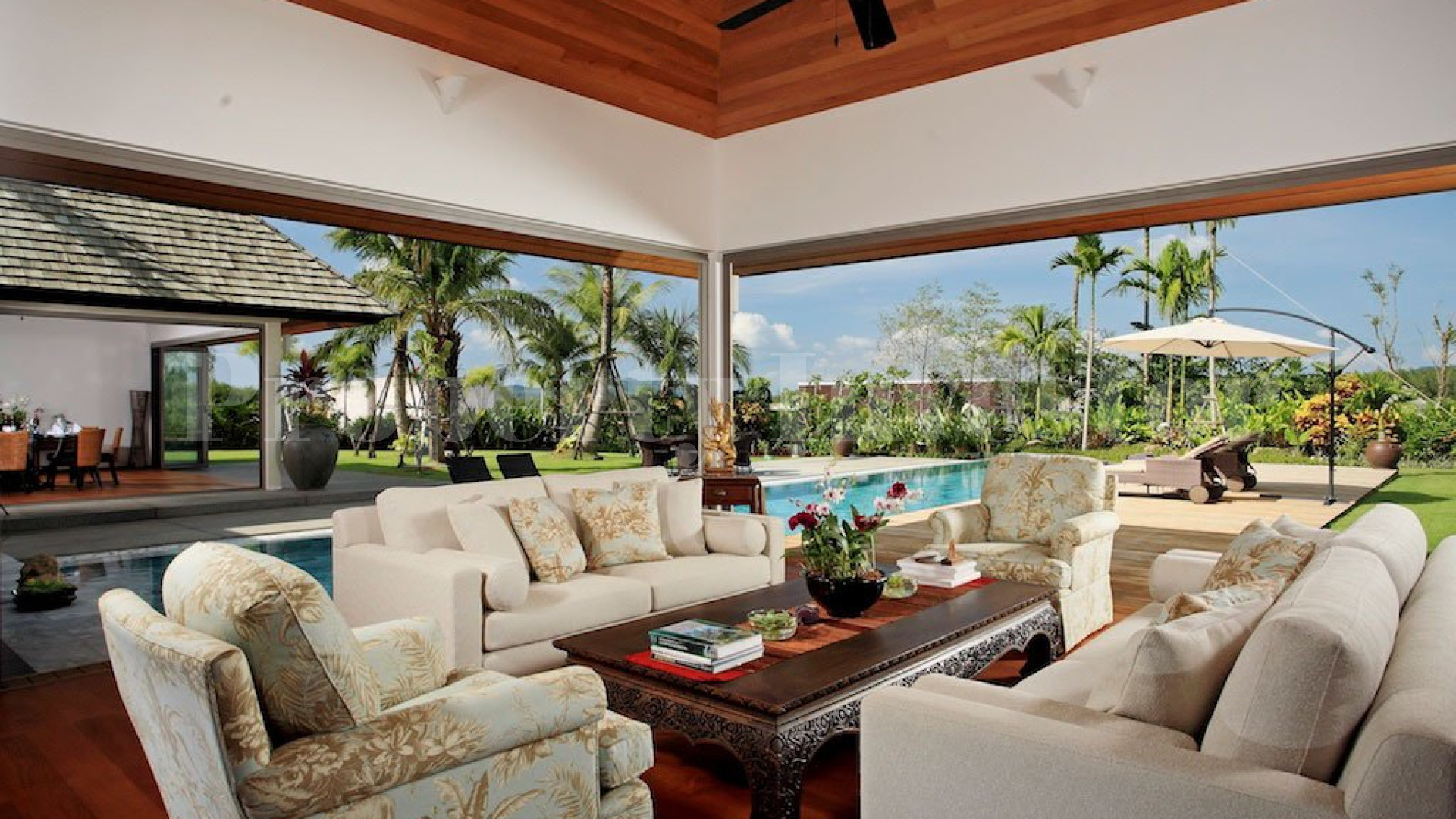 5 Bedroom Luxury Hillside Villa in Layan