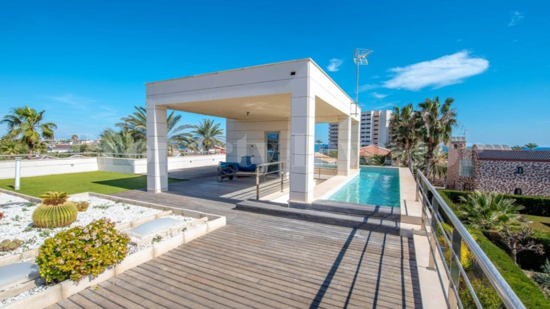 Fantastic 4 Bedroom Modern Villa for Sale in Orihuela Costa, Spain