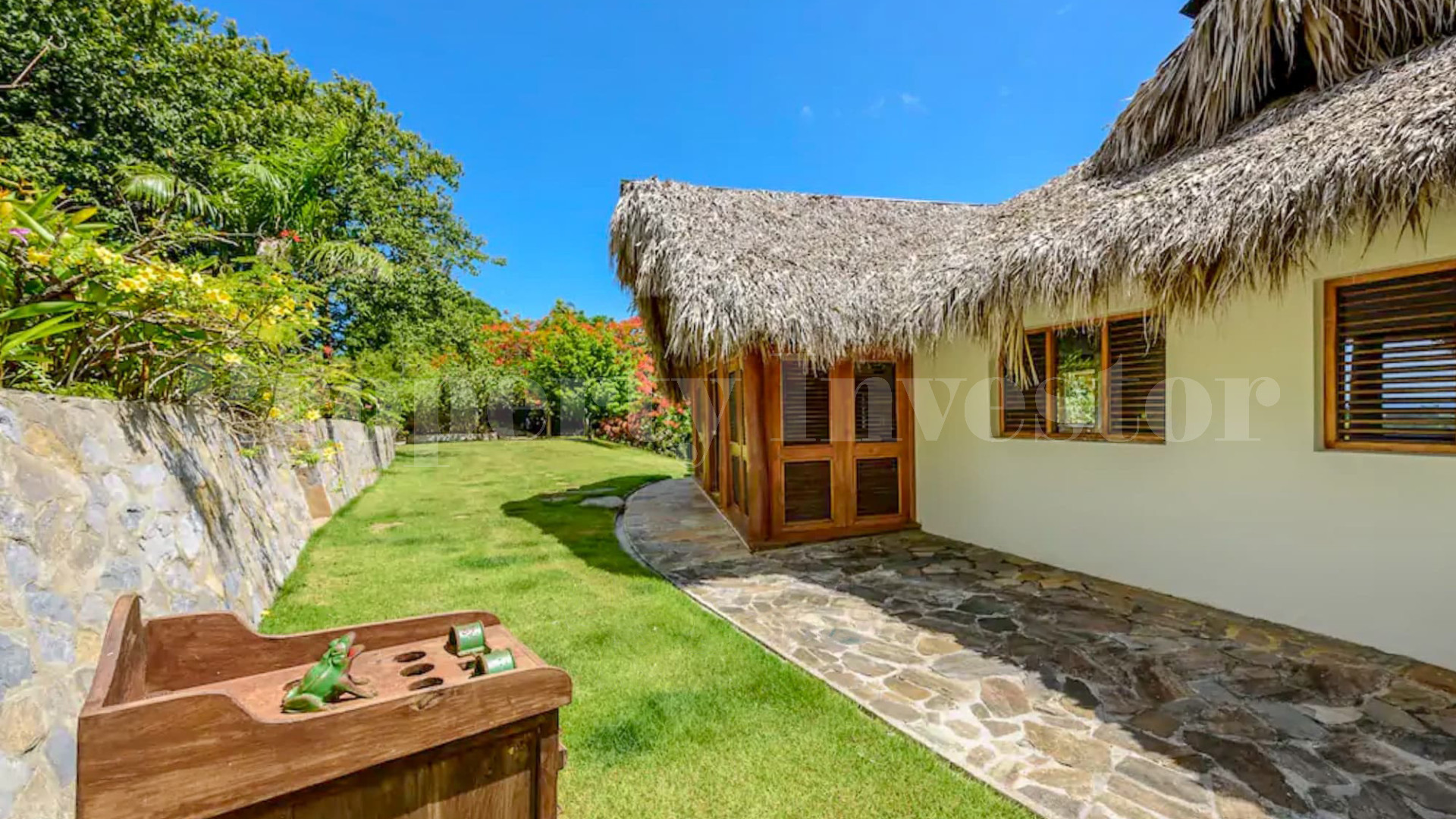 Эко ретрит на 5 спален с ручной отделкой с невероятными видами на океан и тропические сады рядом с Лас-Терренас, Доминиканская Республика