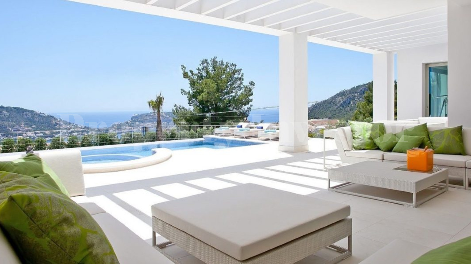 8 Bedroom Luxury Mansion in Port Andratx