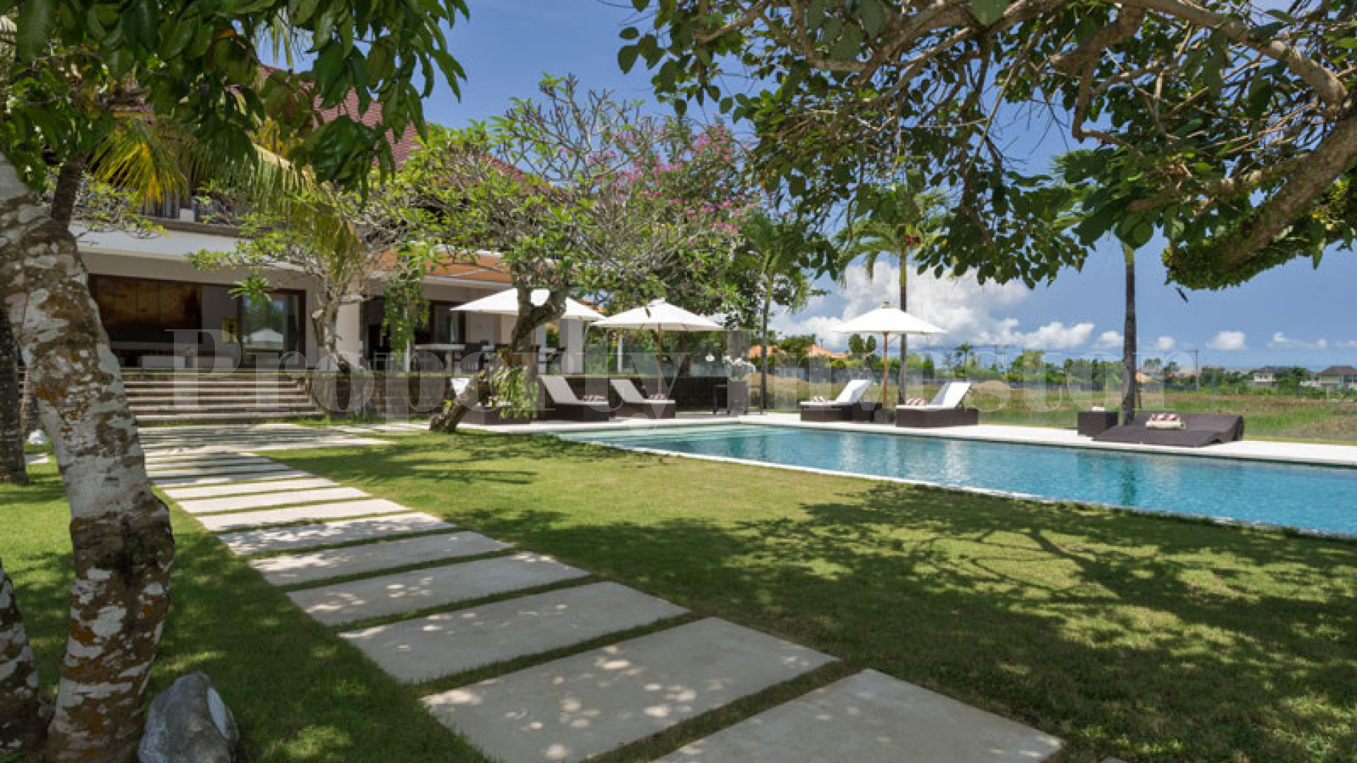 Magnificent 8 Bedroom Beachfront Estate for Sale in Canggu Pererenan, Bali