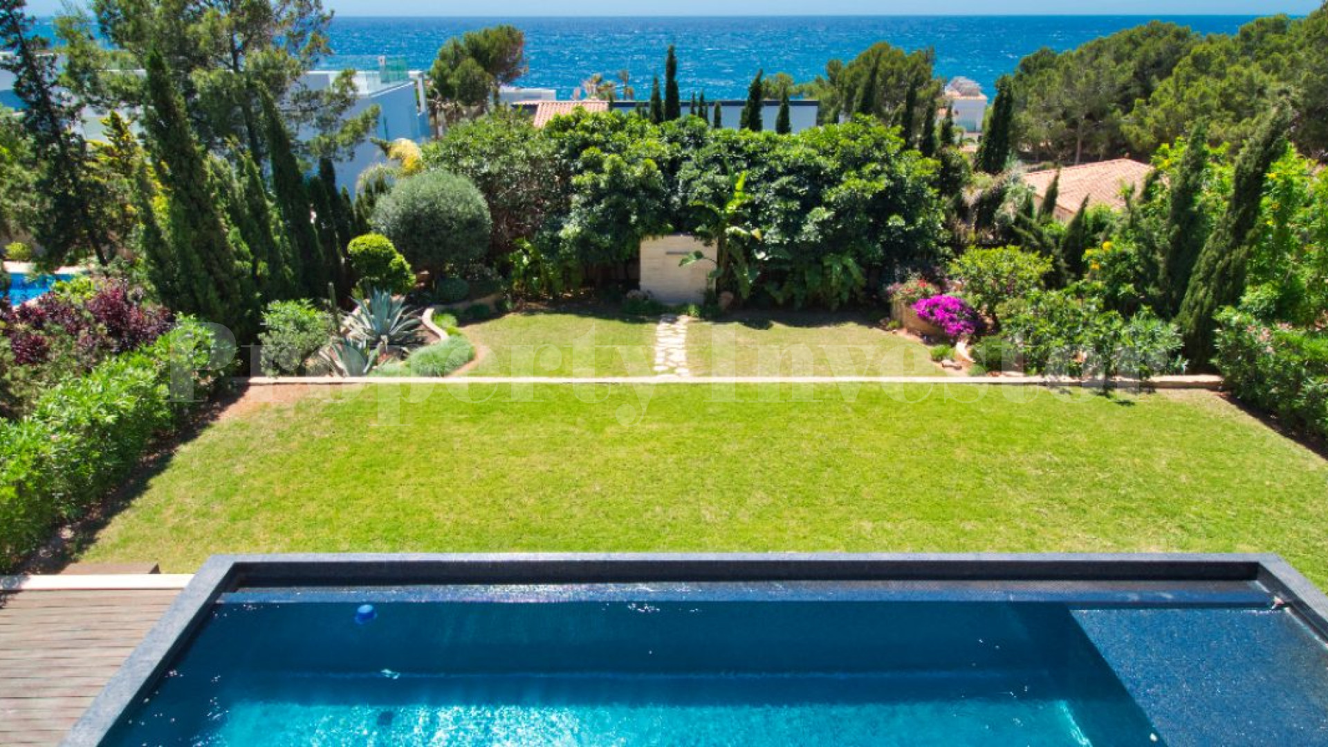 Stunning 4 Bedroom Villa with Unparalleled Sea views in Prime Location of Nova Santa Ponsa