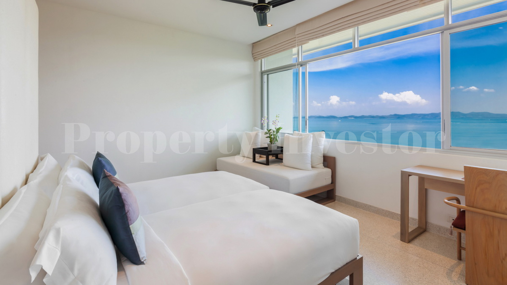 Неповторимая роскошная современная дизайнерская вилла в минималистическом стиле на 5 спален с изумительным выступающим инфинити бассейном на Пхукете