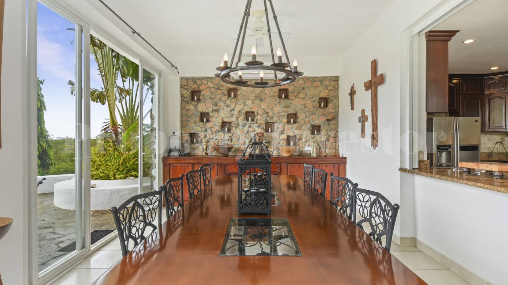 One-of-a-Kind 4 Bedroom Luxury Designer Villa for Sale in Punta Barco, Panama