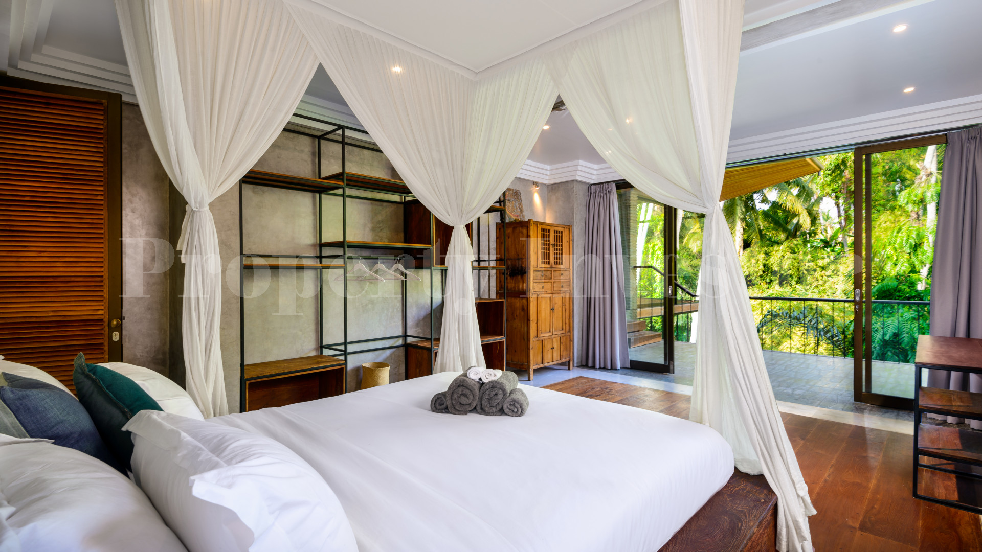 4 Bedroom Designer Villa in Exclusive Community in Mas-Ubud, Bali