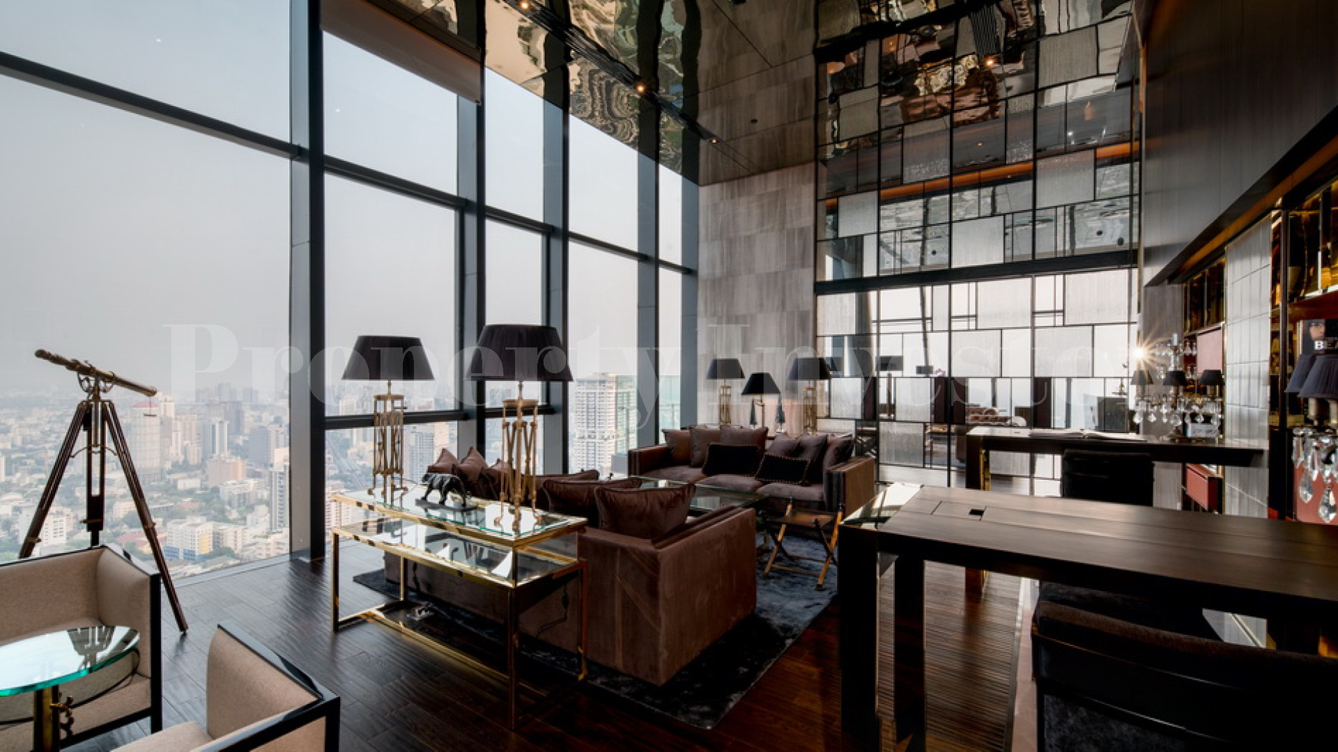 Эксклюзивный ультра роскошный пентхаус-апартамент на 3 спальни в Фром Фонг, Бангкок