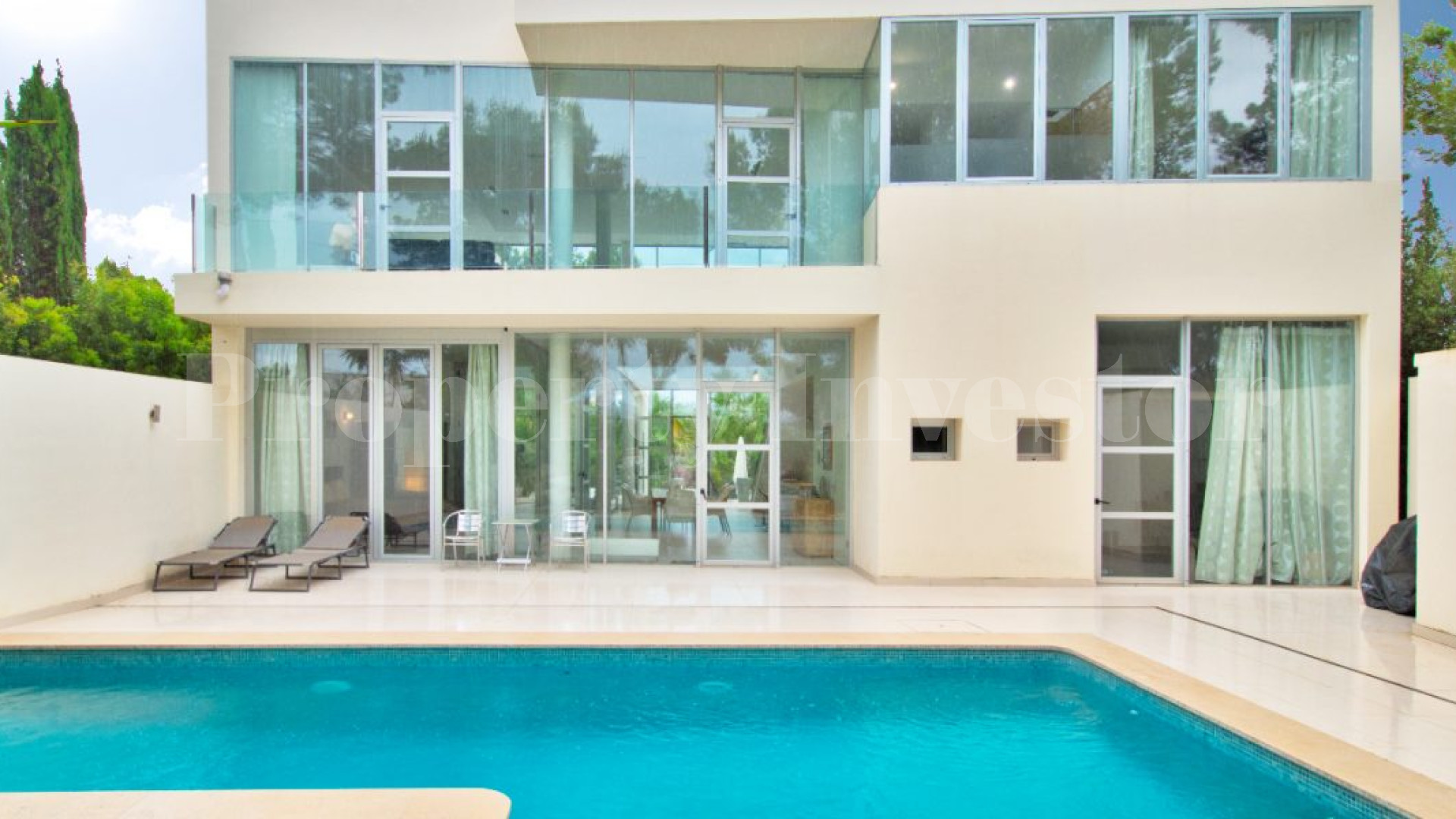 Stylish 4 Bedroom Modern Sea View Villa in Santa Ponsa