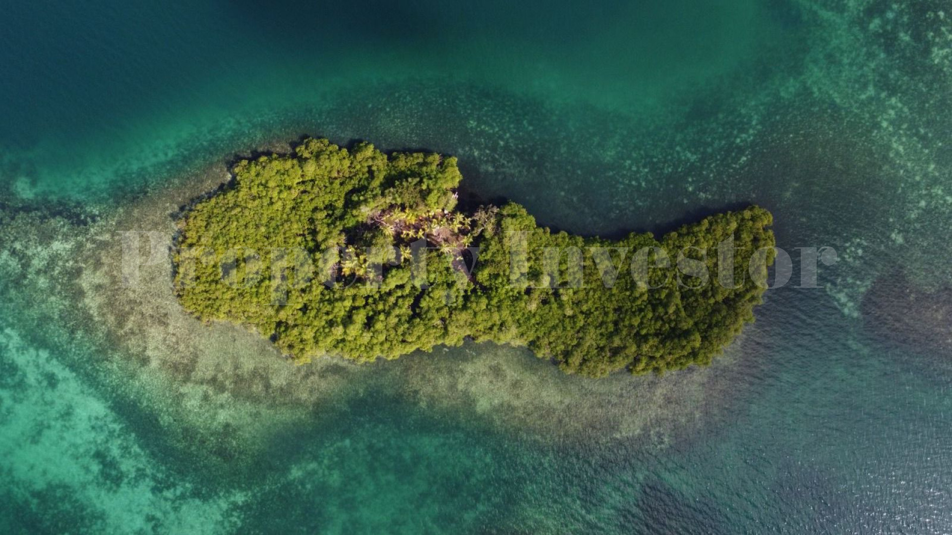 Partially Developed 9,000 m² Private Island with Boats for Sale in Bocas del Toro, Panama