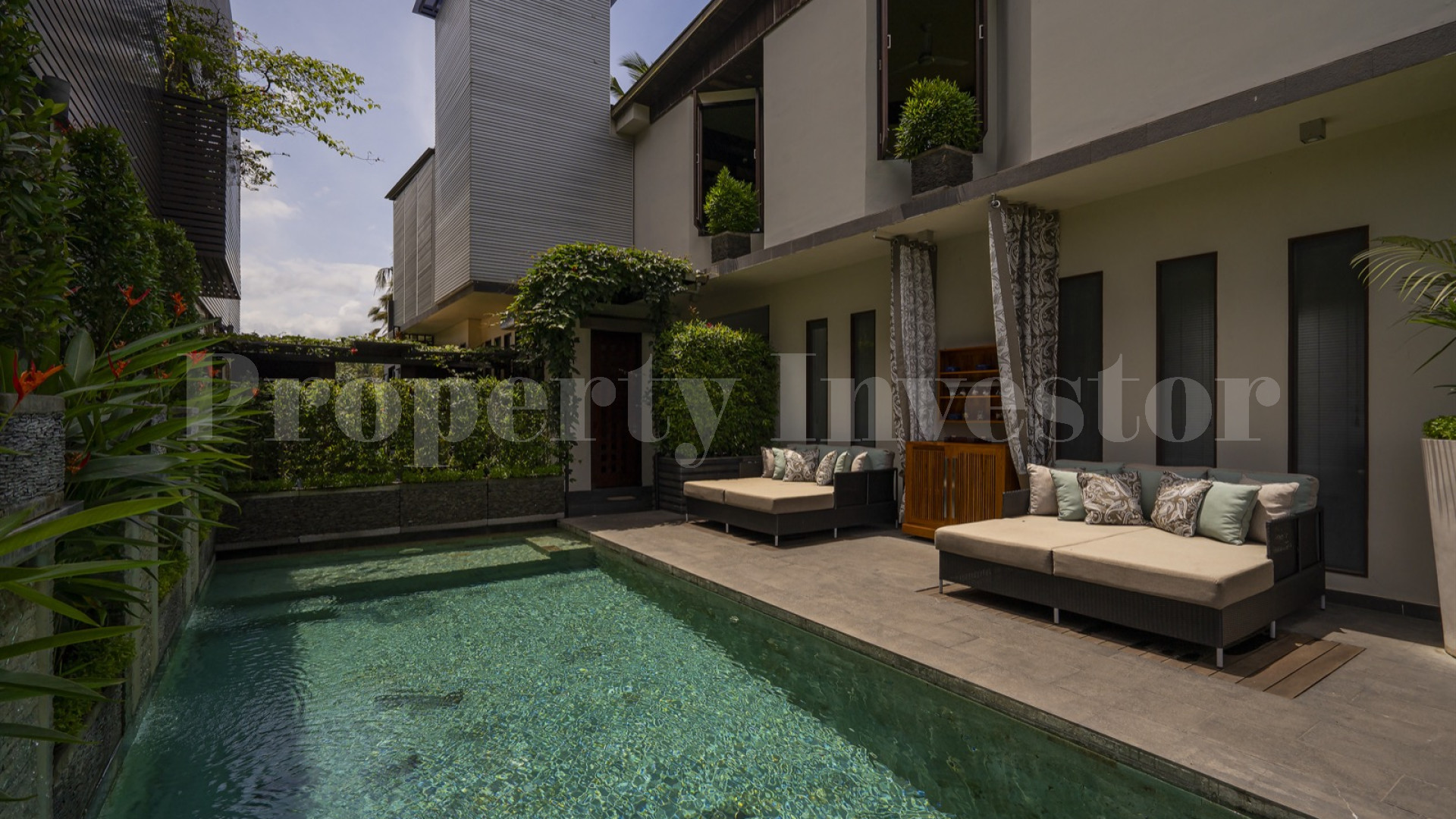 Продаётся отмеченный наградами бутик отель на 8 номеров и ресторан изысканной кухни в Убуде, Бали