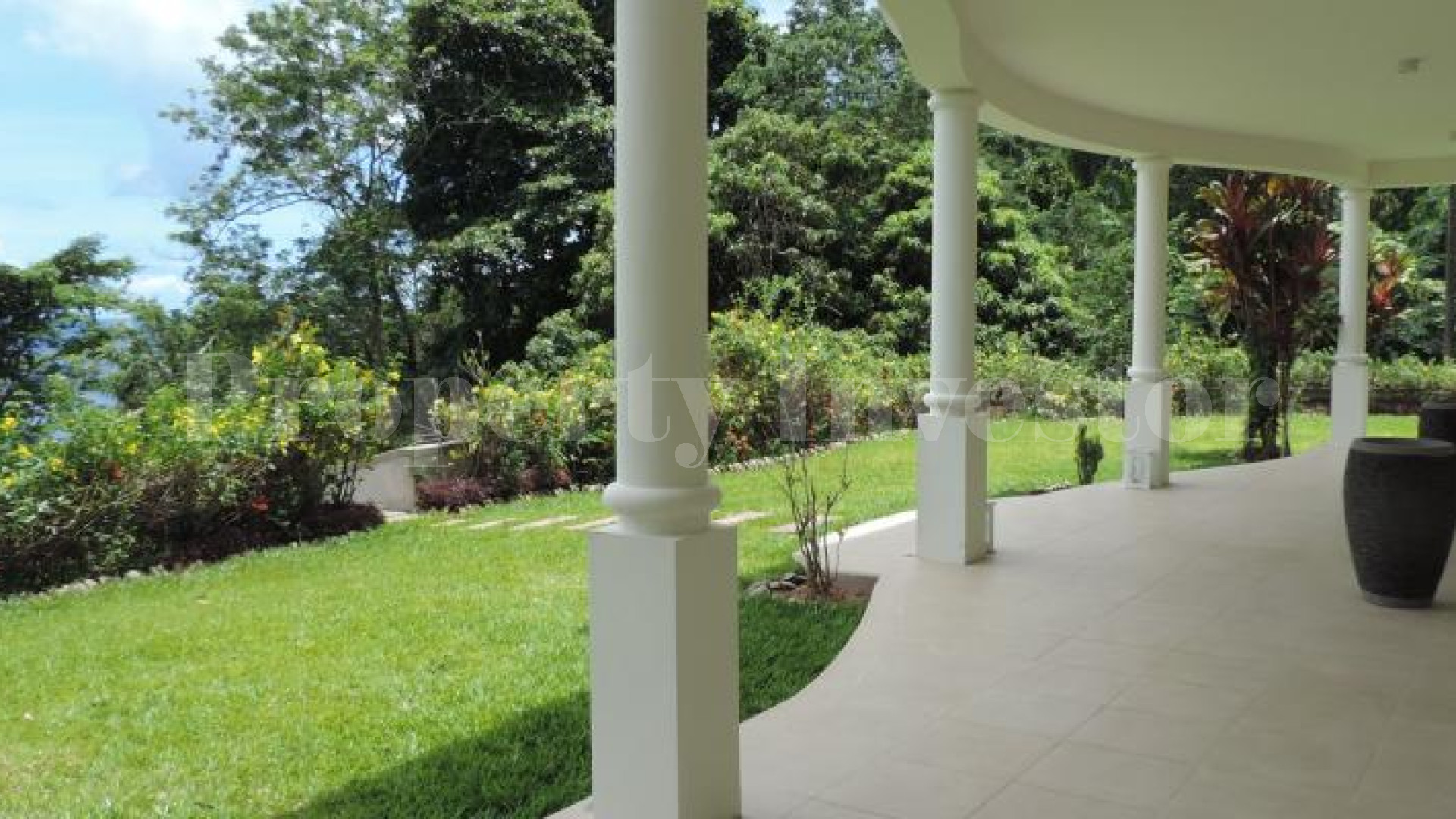 A Grand 5 Bedroom Seaview Villa with Expansive Lot for Sale in Mahé, Seychelles