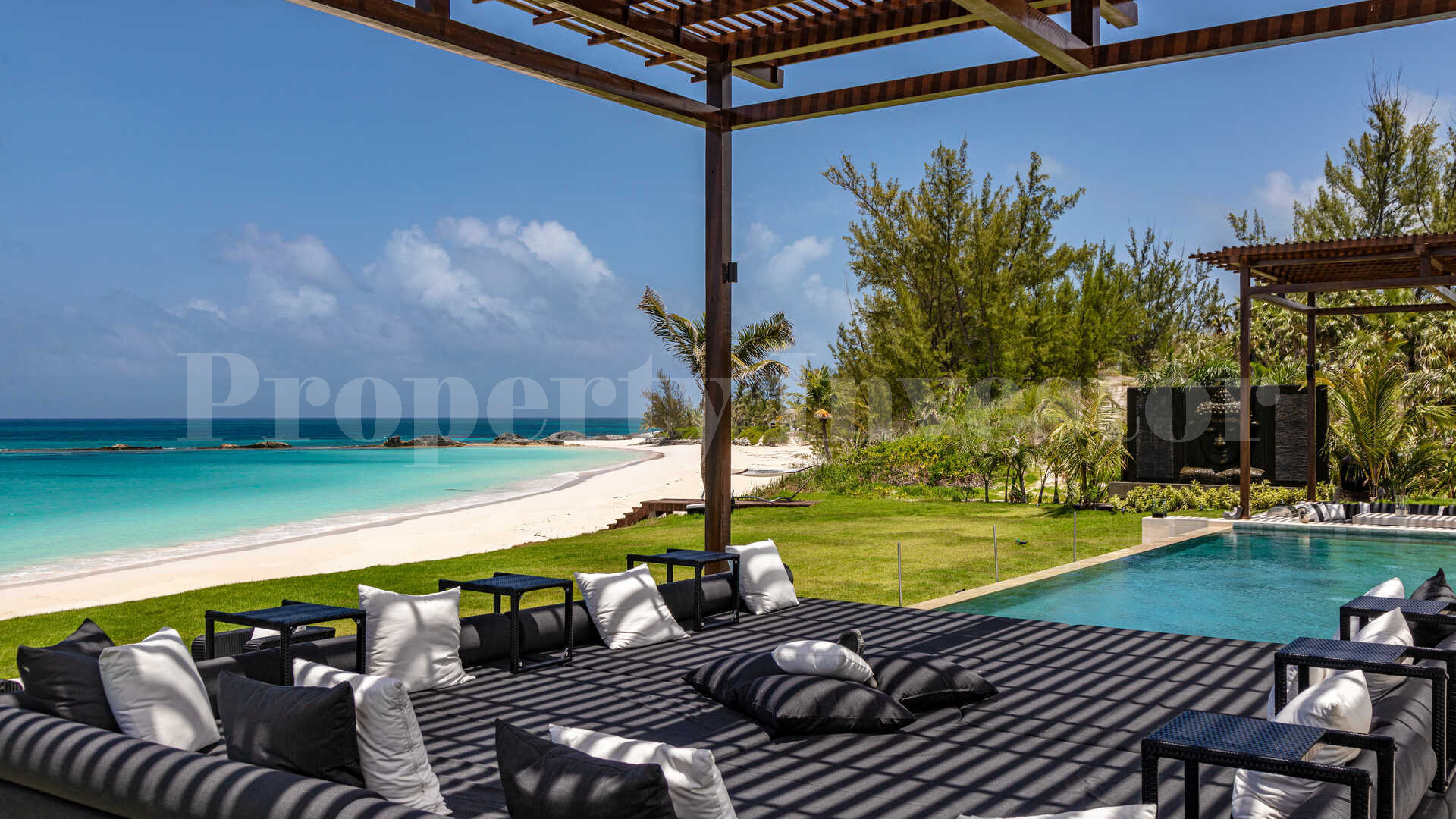 Райская роскошная вилла с 4 спальнями на пляже на о. Эльютера, Багамы