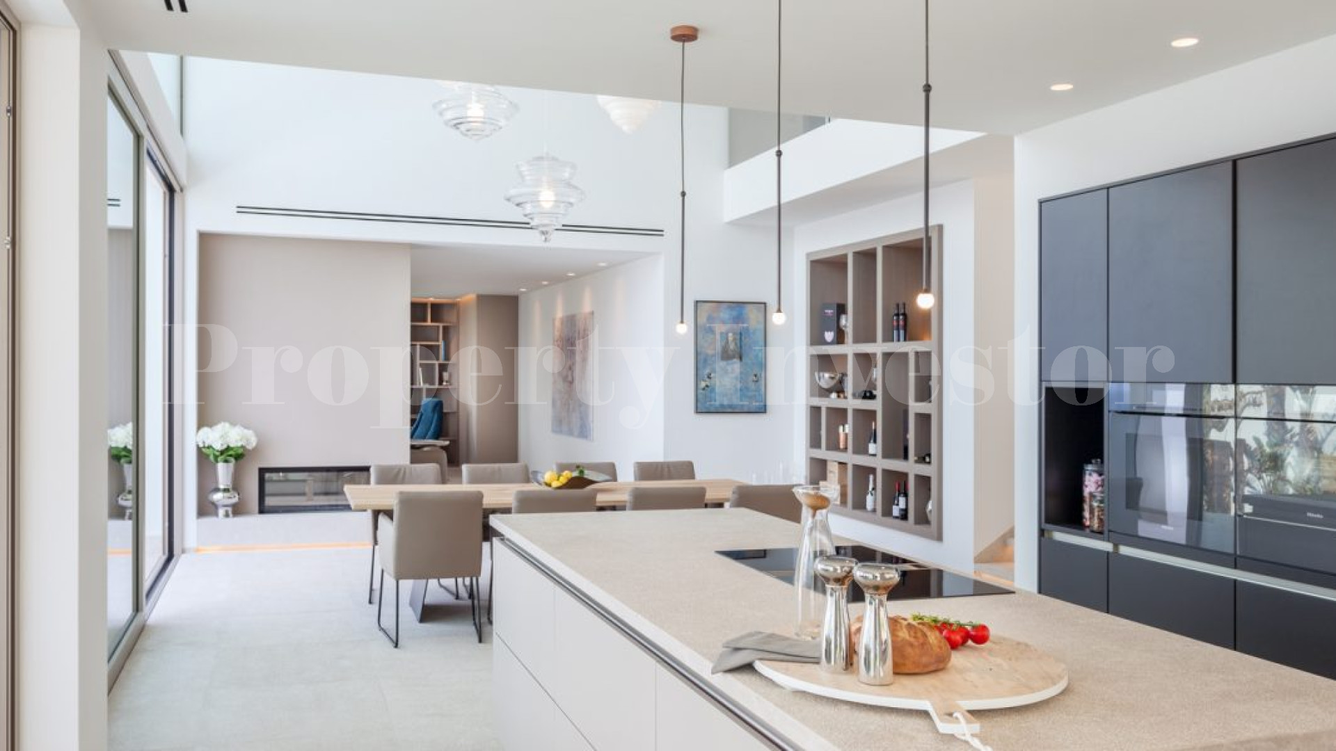 5 Bedroom First Line Sea View Villa in Nova Santa Ponsa