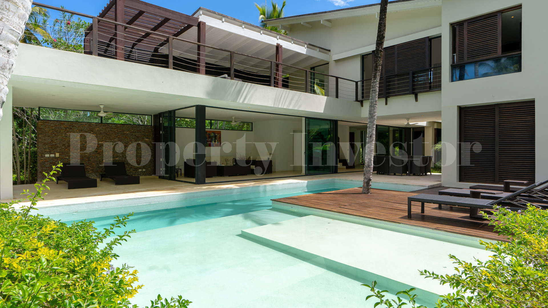 Modern 4 Bedroom Pool Villa for Sale in Playa Bonita, Dominican Republic