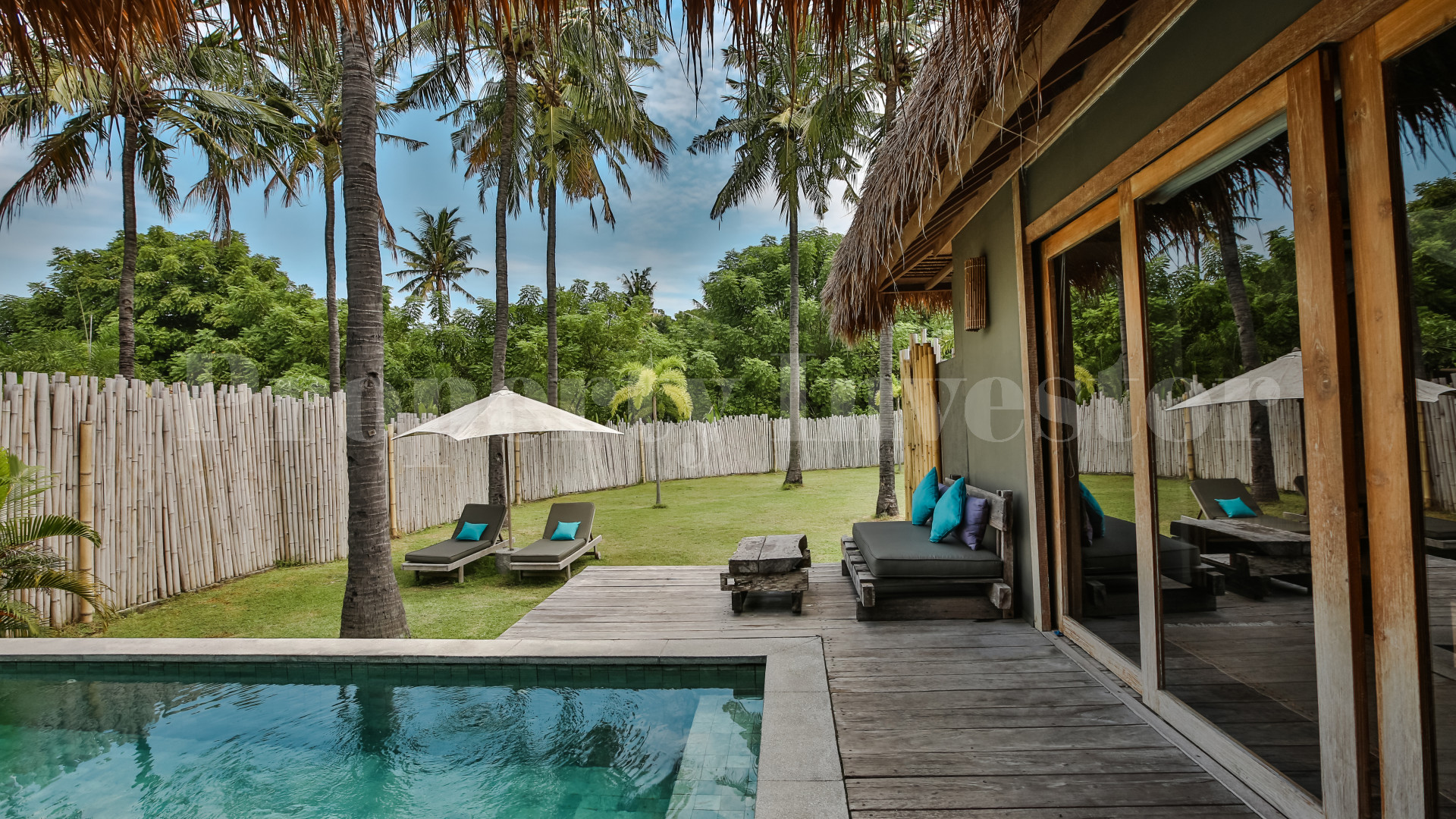 Turnkey 5* Star Boutique Hotel with 10 Modern Villas in the Gili Islands, Lombok