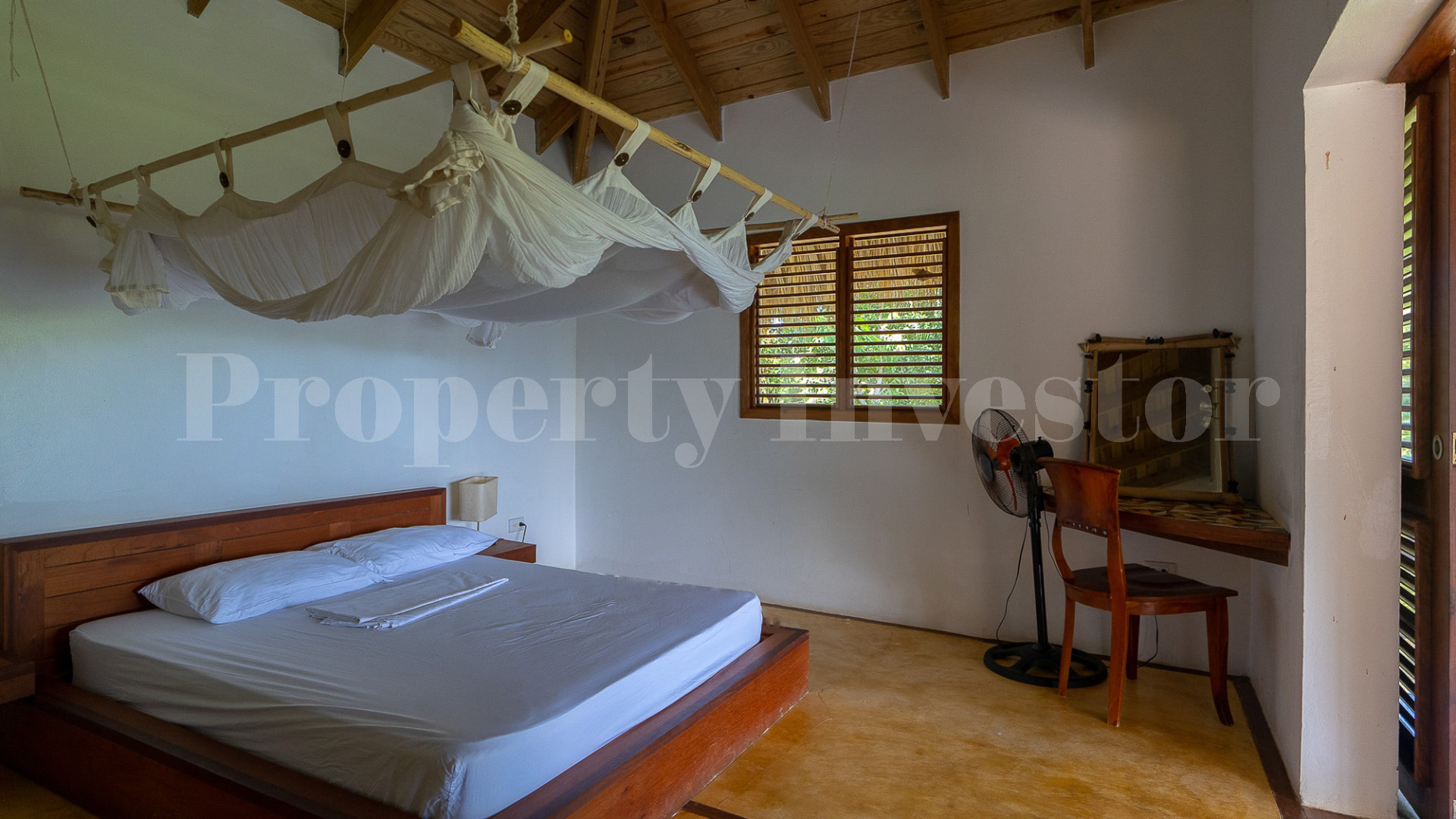 Эко ретрит на 5 спален с ручной отделкой с невероятными видами на океан и тропические сады рядом с Лас-Терренас, Доминиканская Республика