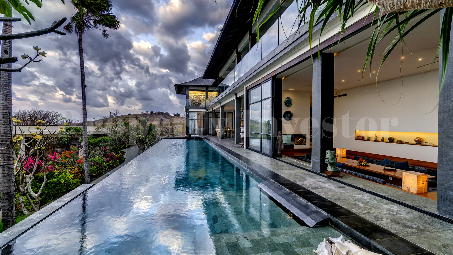 Stunning 7 Bedroom Luxury Villa with 180° Degree Panoramic Ocean Views for Sale in Pandawa, Bali