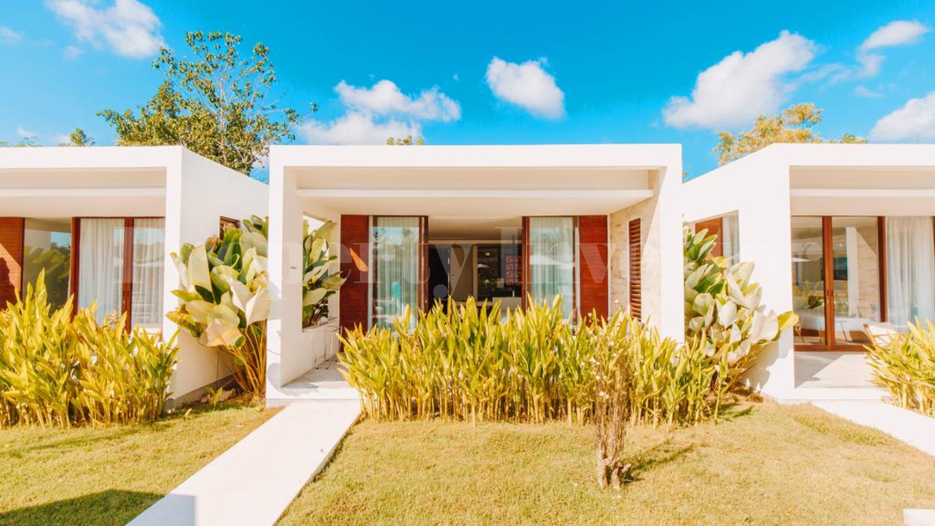 33 Room Boutique Hotel with Ready Expansion Plan for Sale in Lombok, Indonesia