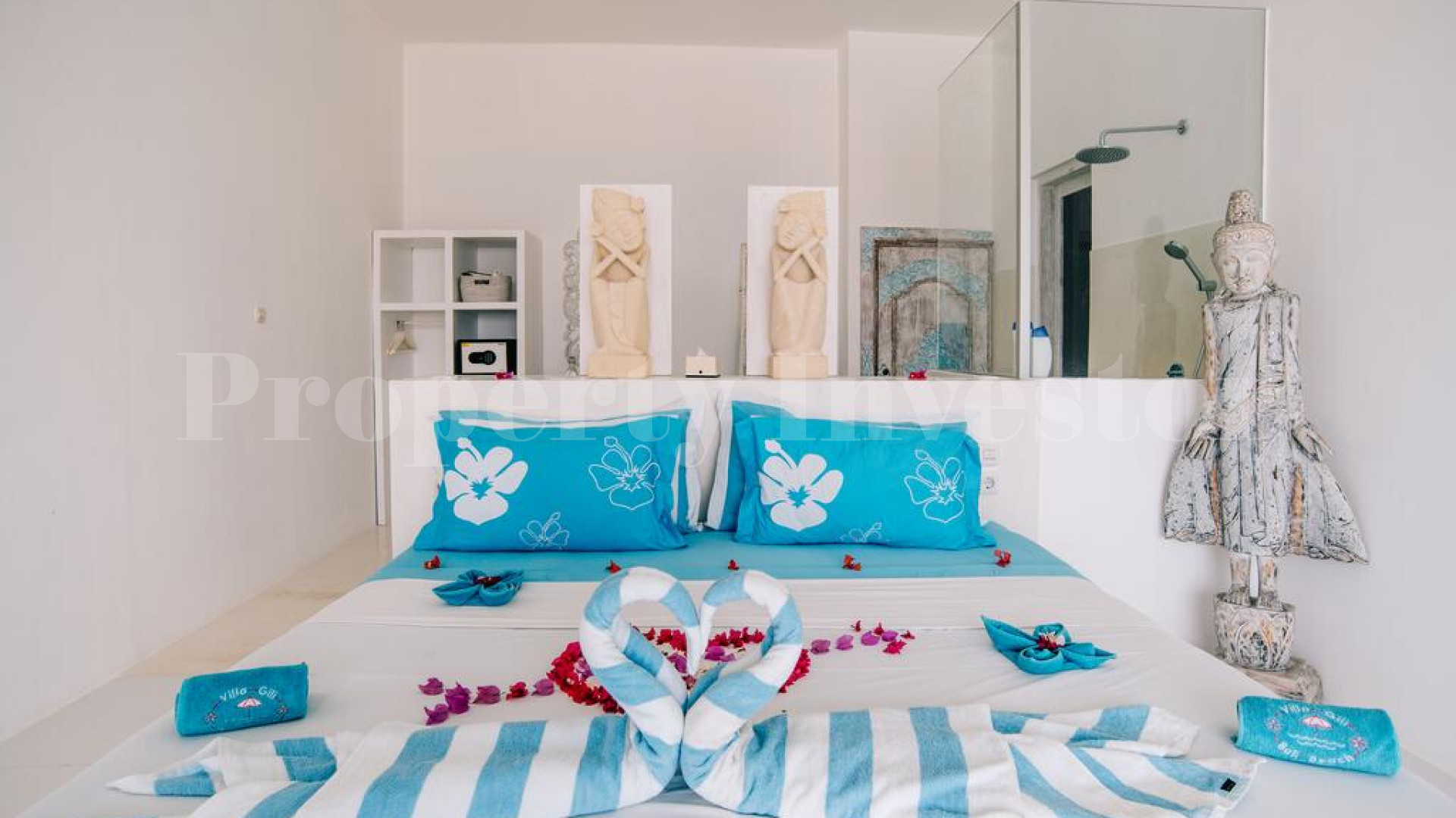 Popular 9 Bedroom Villa (Boutique Hotel) for Sale in Gili Trawangan, Indonesia