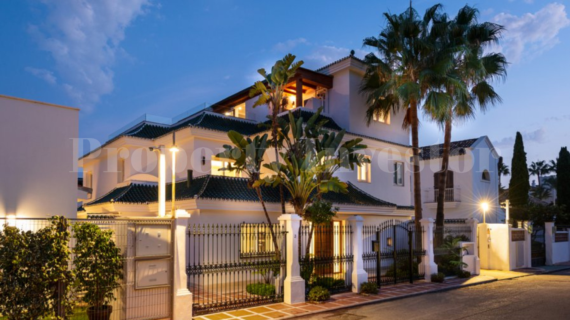 Fantastic 4 Bedroom Villa in Puente Romano