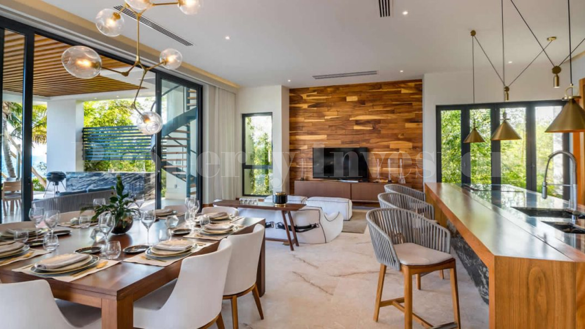 Unbelievable 7 Bedroom Luxury Beachfront Villa for Sale in La Romana, Dominican Republic