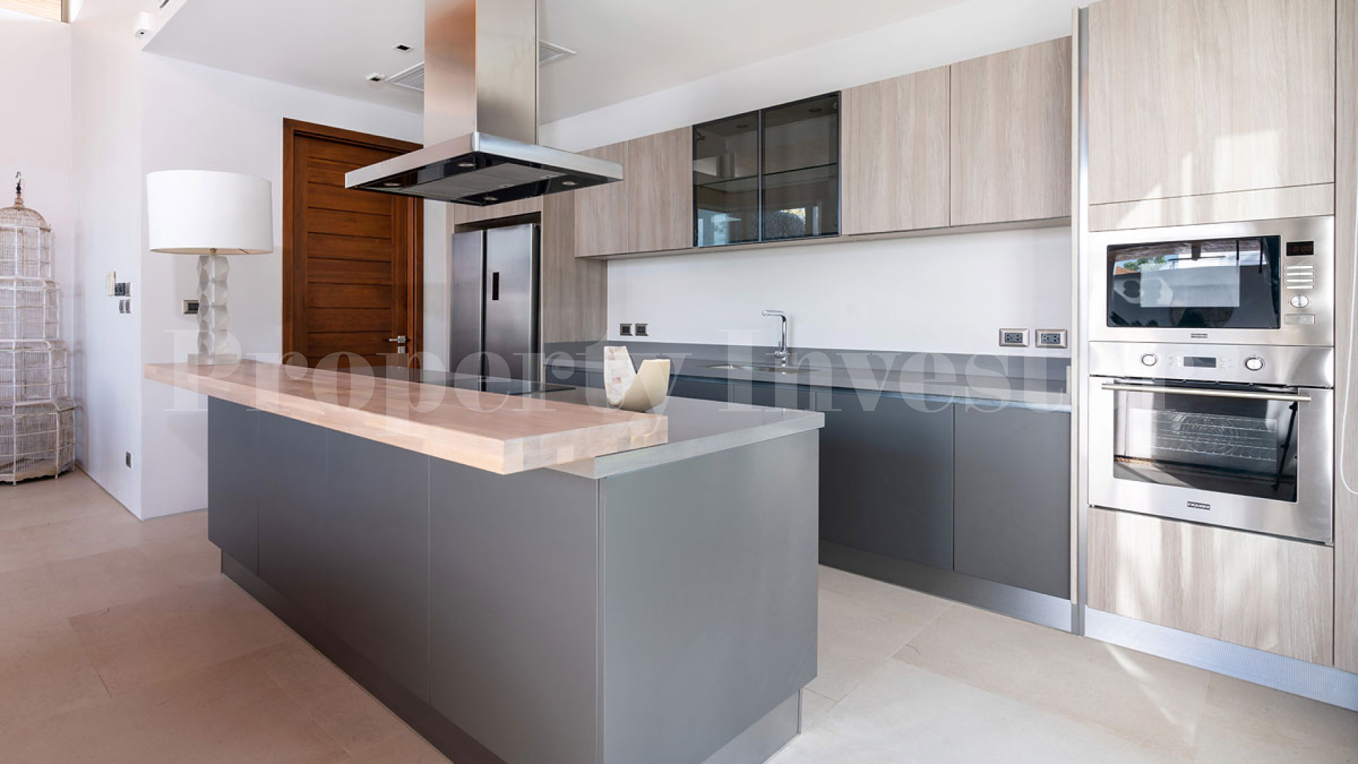 Fantastic 4 Bedroom Luxury Beach Villa for Sale in Phuket