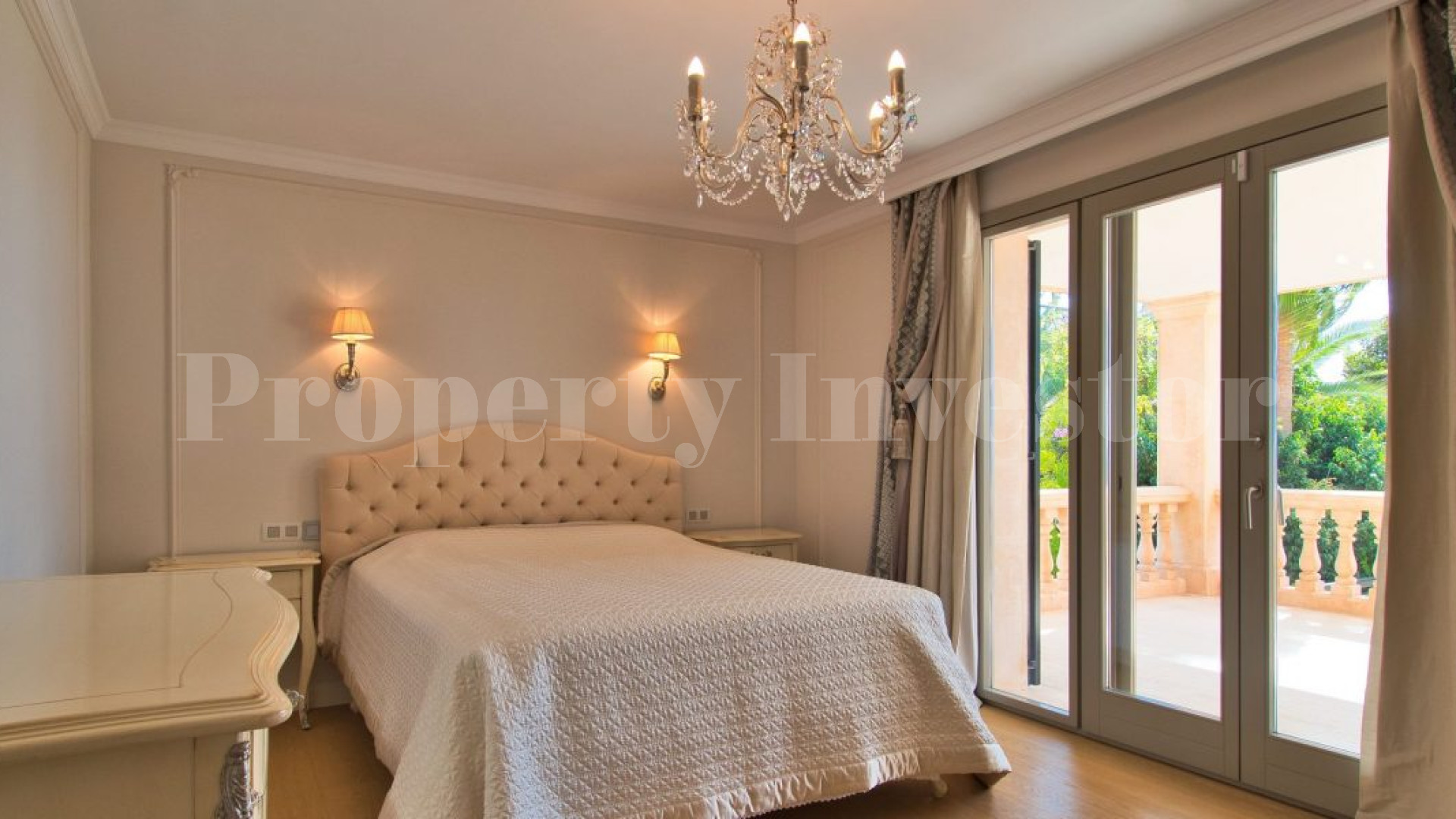 Идеальная роскошная вилла в стиле прошлых эпох с 7 спальнями в Старом Бендинате, Майорка