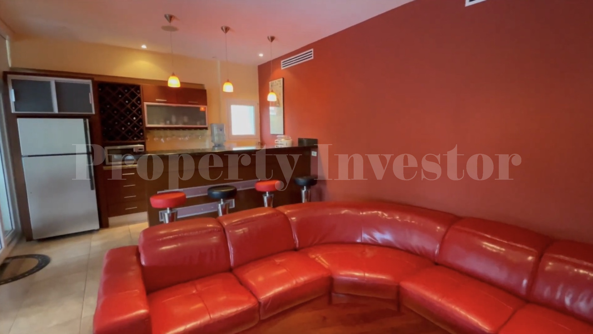 Outstanding 4 Bedroom Luxury Golf Club Residence for Sale in Cocoli, Panama City