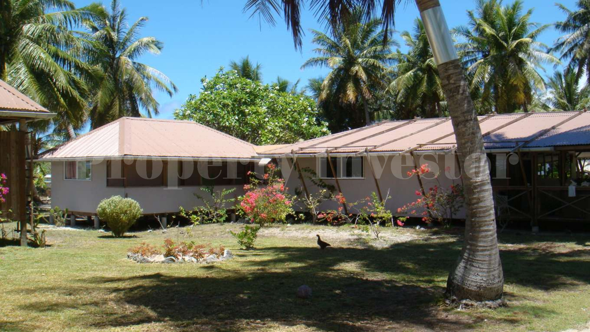 3.36 Hectare Private Boutique Island Retreat with 5 Bungalows in French Polynesia