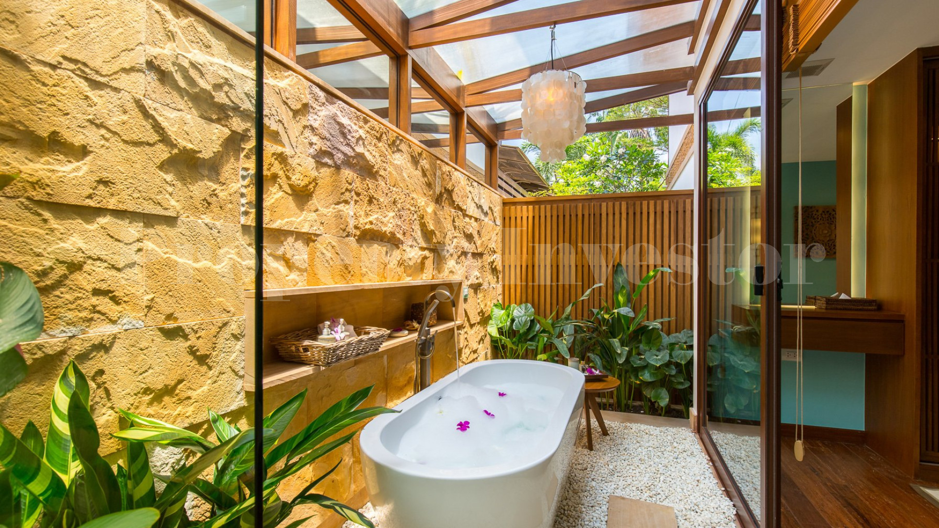 Tropical 5 Bedroom Luxury Thai Style Beach Villa for Sale in Samui