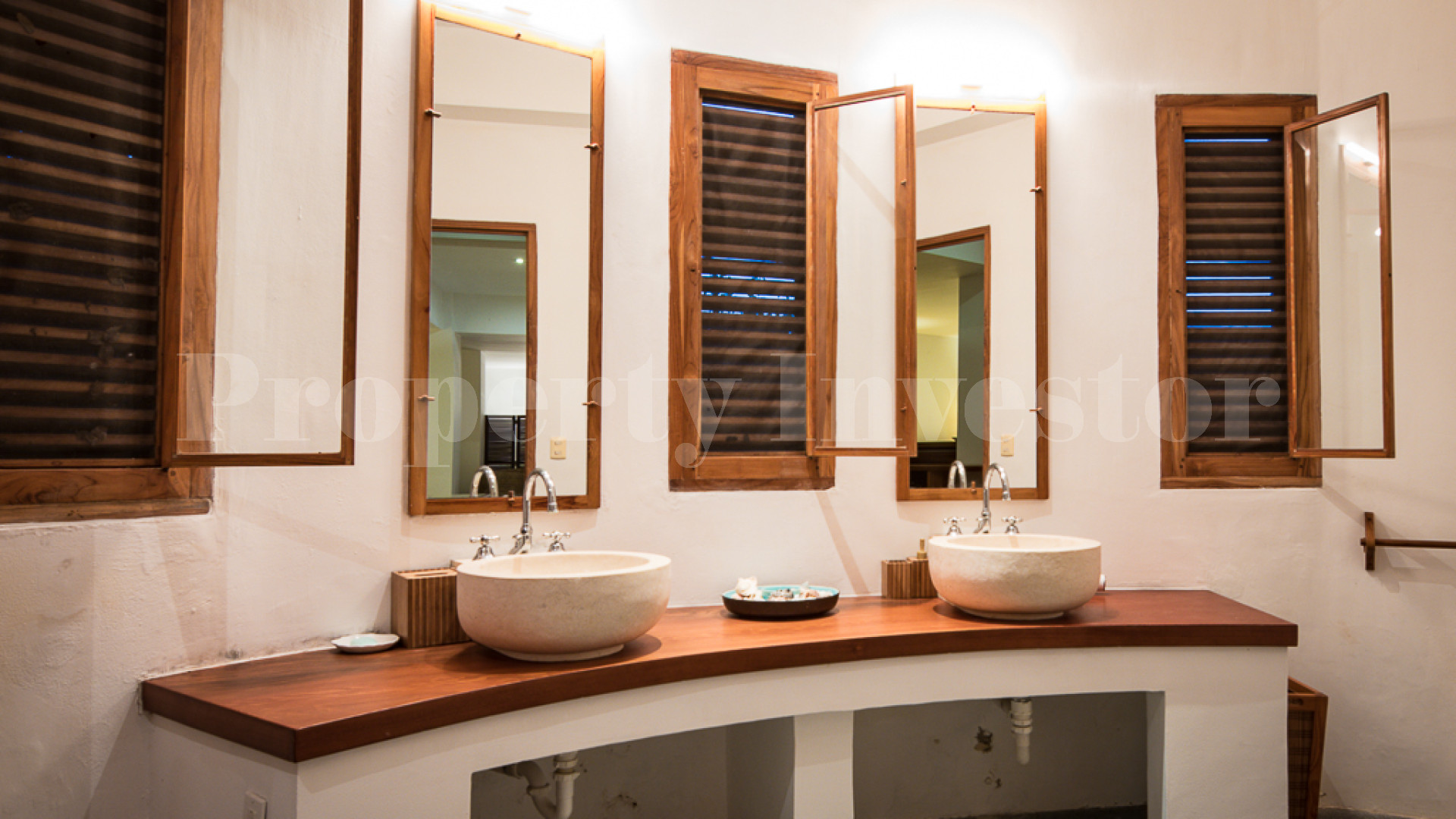 Fabulous 5 Bedroom Luxury Ocean View Designer Villa for Sale in Pedasi, Panama