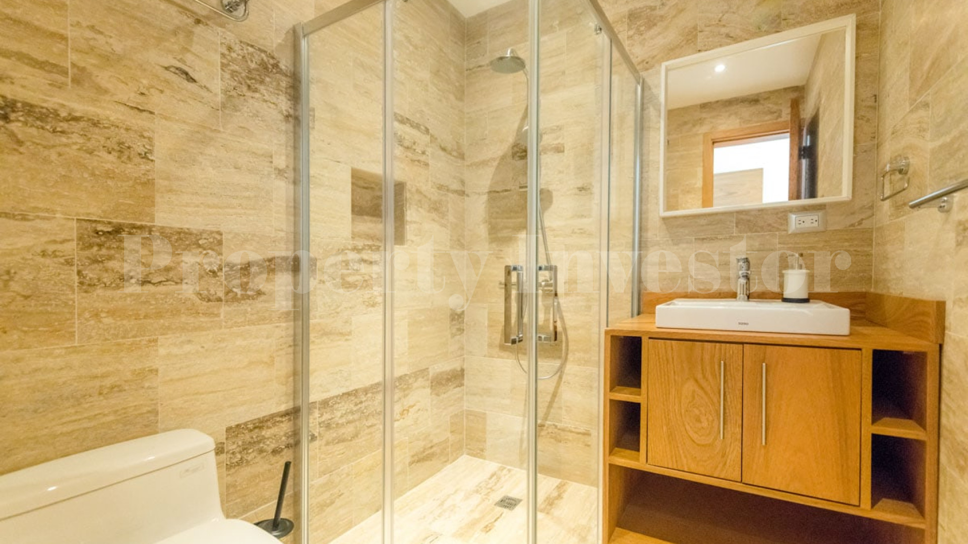 Luxury 3 Bedroom Penthouse Apartment in Playa Bonita (Penthouse 4B3)