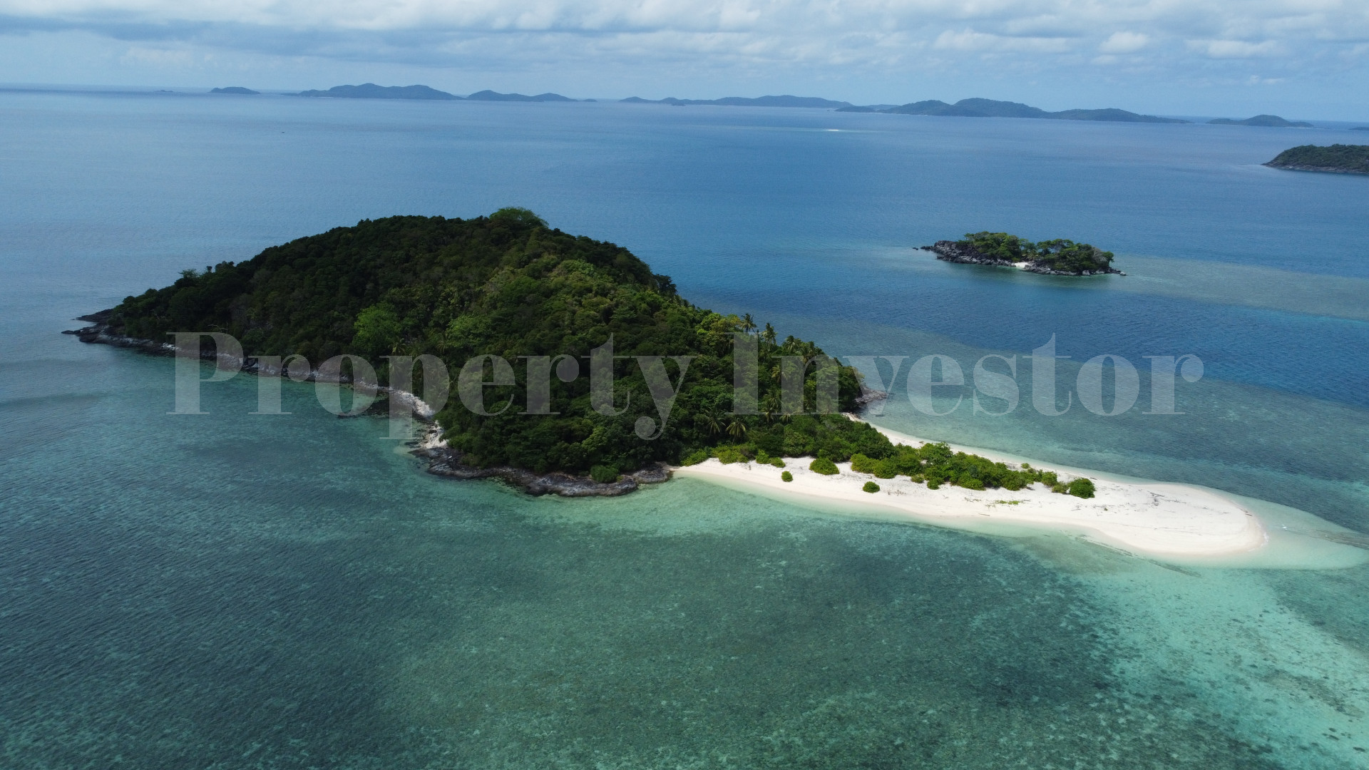 Продаётся нетронутый дикий остров 7 гектар под коммерческое развитие на островах Риау, Индонезия